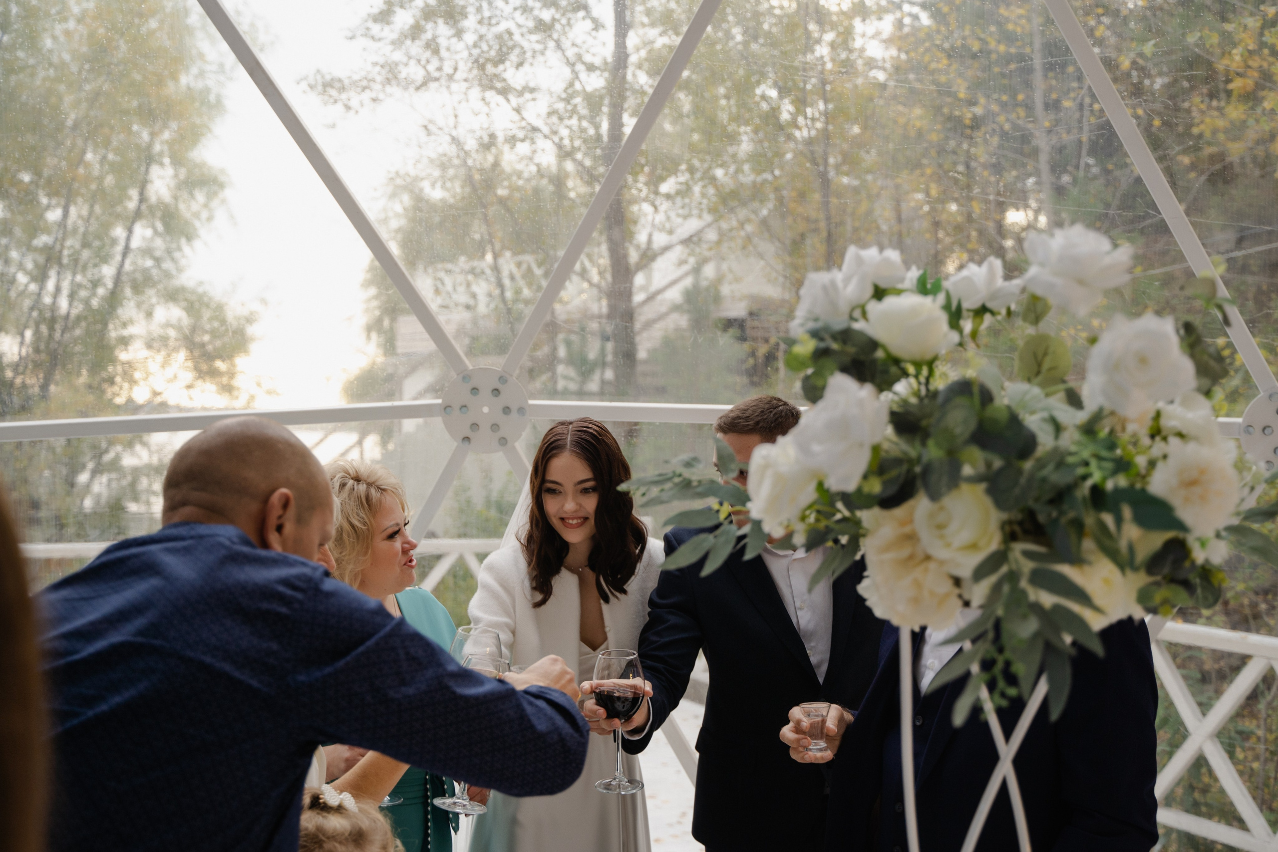 Ксения и Василий. Хвоя. Фотограф Аля Овчарова