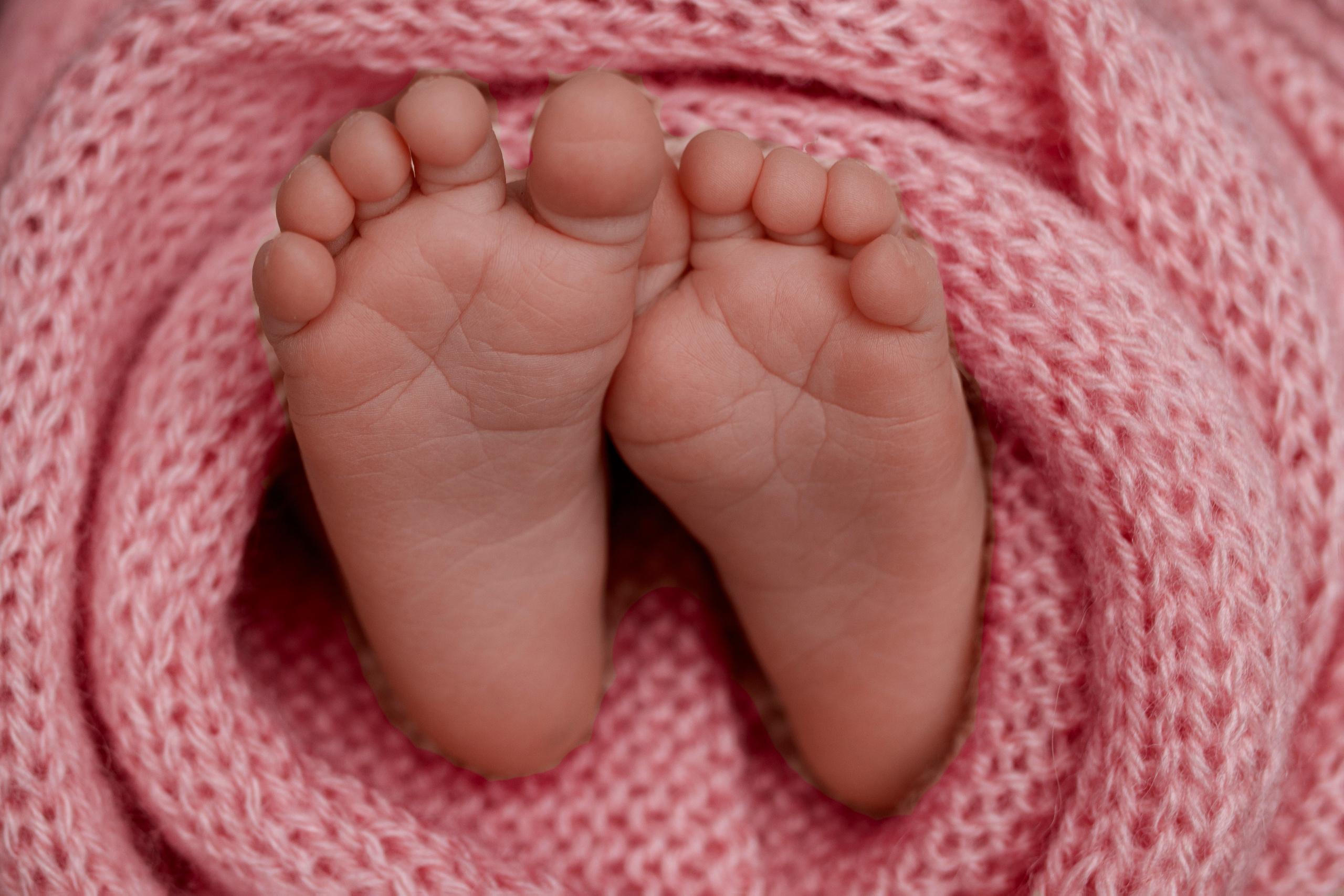 Красивые фотографии малышей у Вас дома. Фотограф новорождённых в Санкт-Петербурге Лилия Яковлева