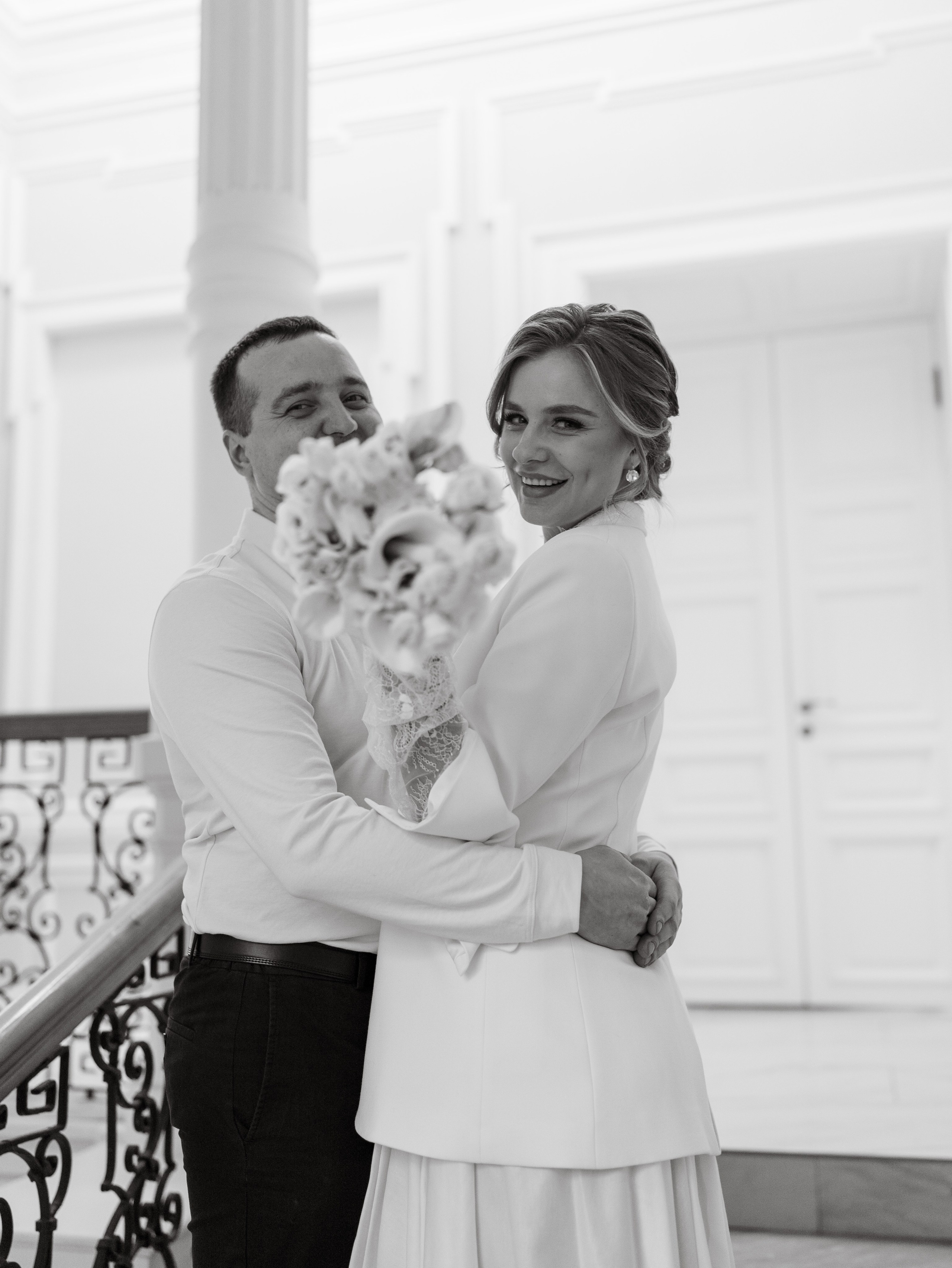 Свадебная фотосессия в загсе. Фотограф из Екатеринбурга Алена Мусалимова