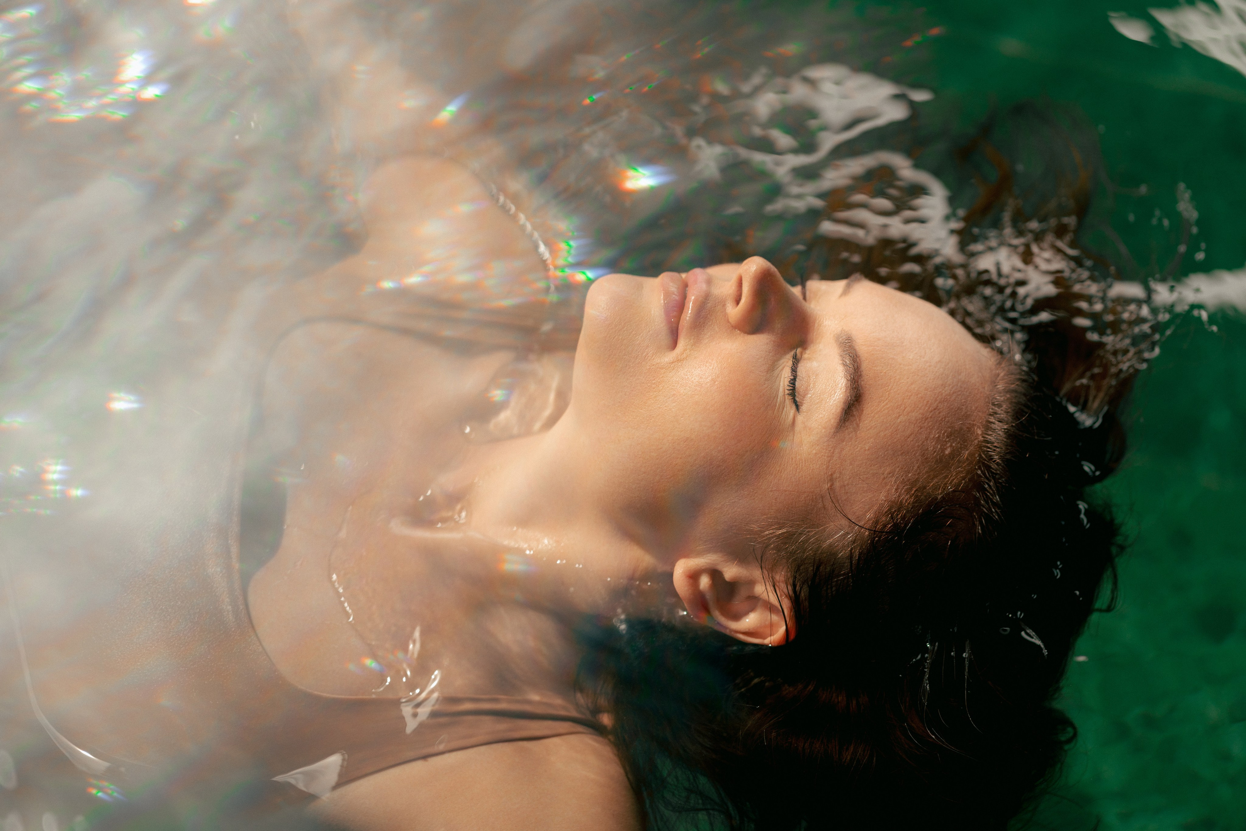 Фотосессии с бликами от воды. Фотограф Ким Наталья в Красноярске