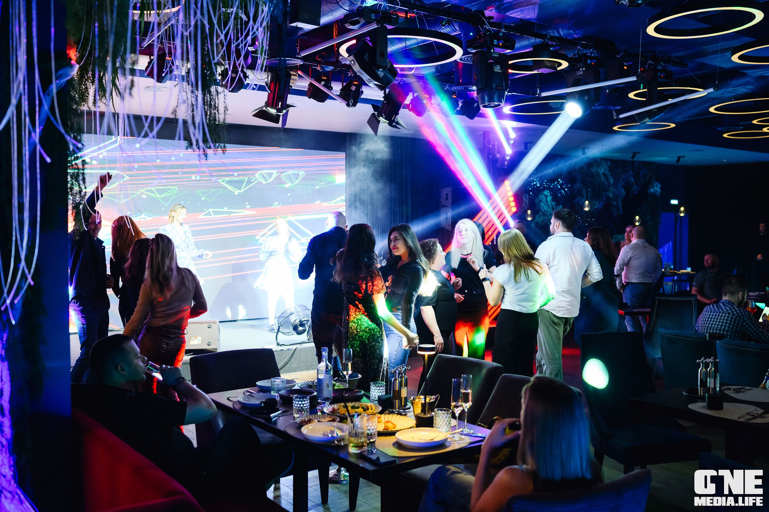 День Космонавтики в ресторане Океан. One Media Life: фоторепортажи, фотоотчеты с мероприятий и заведений