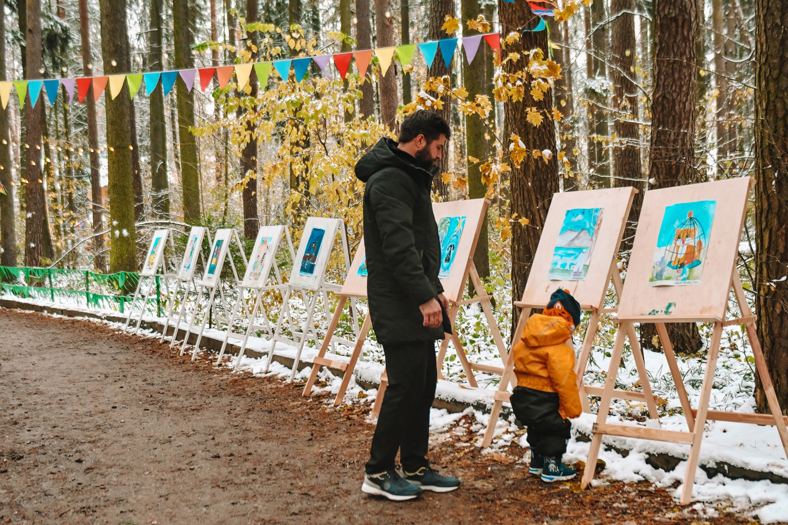 10 сосновых шишек. Kirillova Studio — мастерская декора и событий Юли Кирилловой