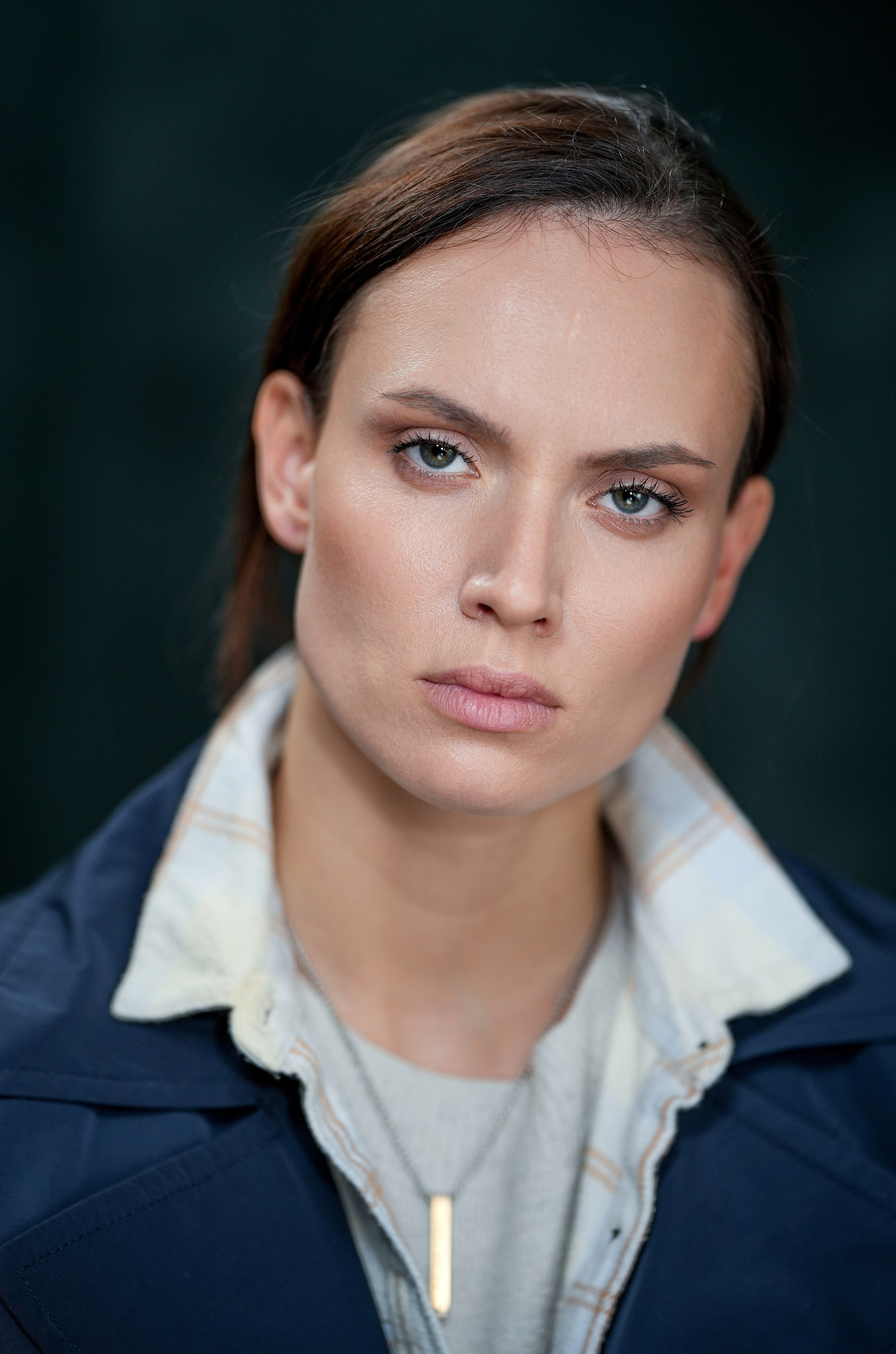 Актриса Саша Сапегина. Портретная съемка в Москве, студийный фотограф Игорь Фомин