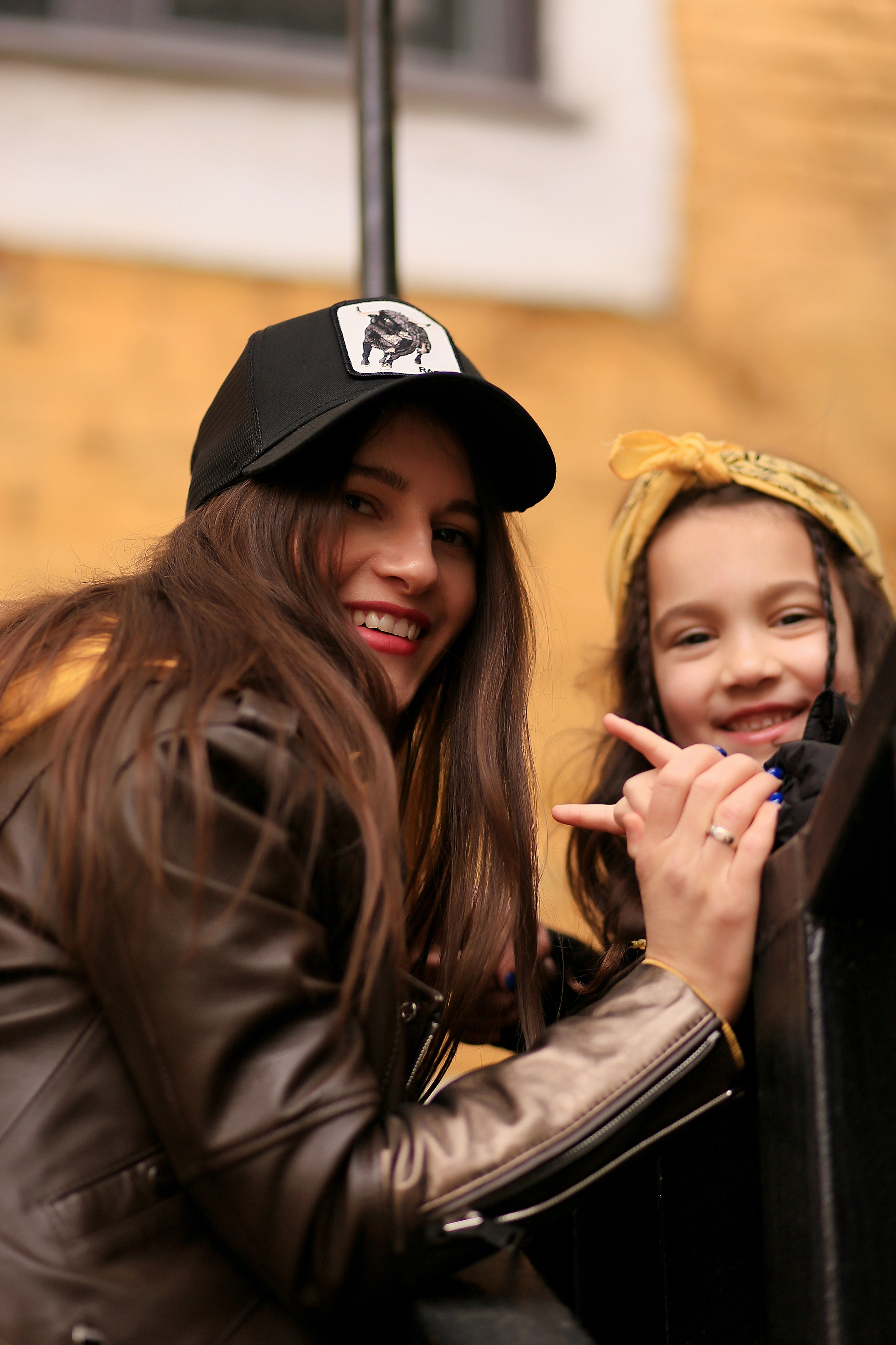 Яна и Лера — крутые девчонки. Фотограф Москва Лара Чайка