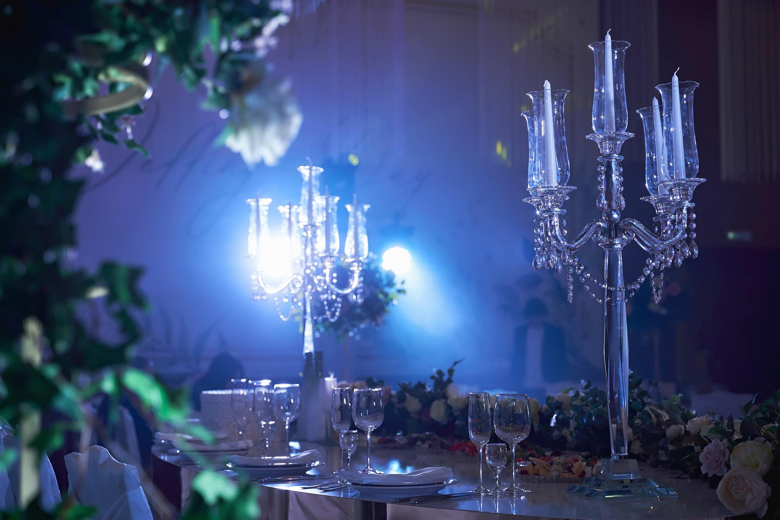 Красивая выездная регистрация в «Шато Де Талю» винодельня в Геленджике. ТВИНС СТУДИО — лучшие свадебные фотографы и видеографы в Краснодаре