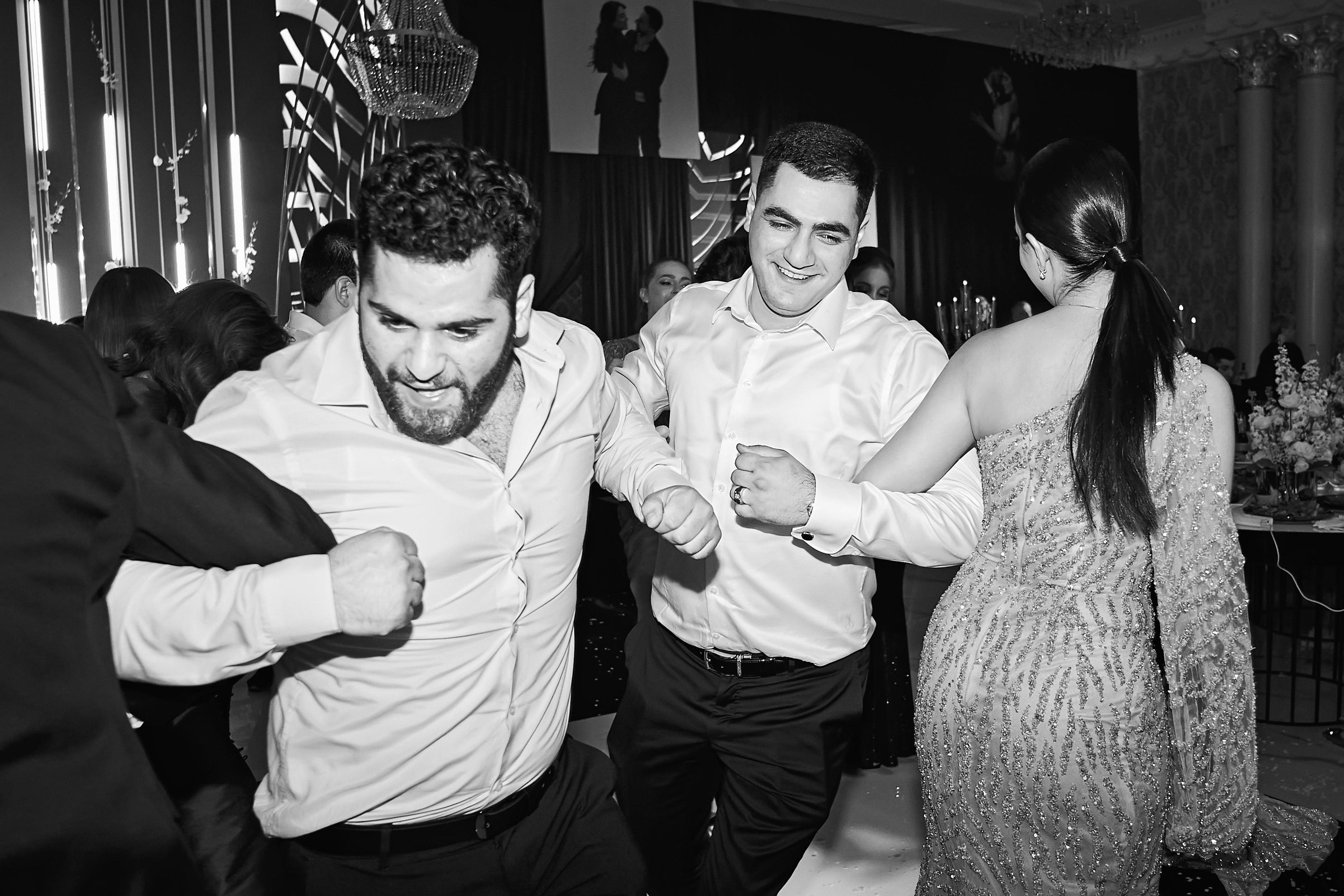 Красивая Армянская свадьба в Краснодаре от SAPG wedding. ТВИНС СТУДИО — лучшие свадебные фотографы и видеографы в Краснодаре