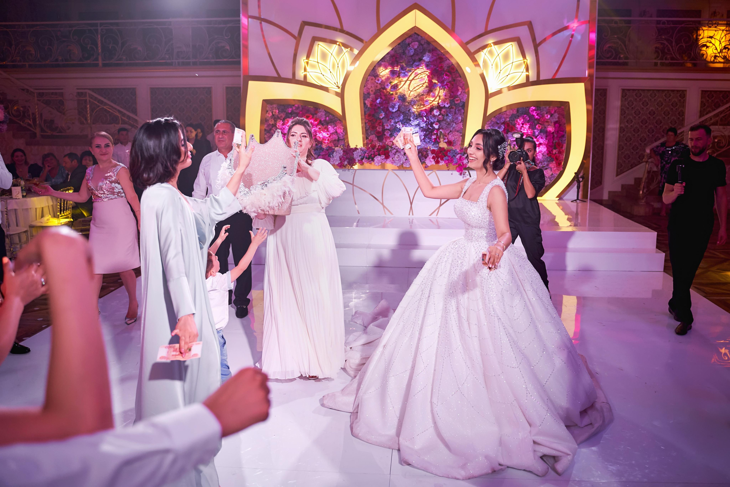 Красивая Армянская свадьба в Краснодаре от SAPG & TWINS STUDIO. ТВИНС СТУДИО — лучшие свадебные фотографы и видеографы в Краснодаре