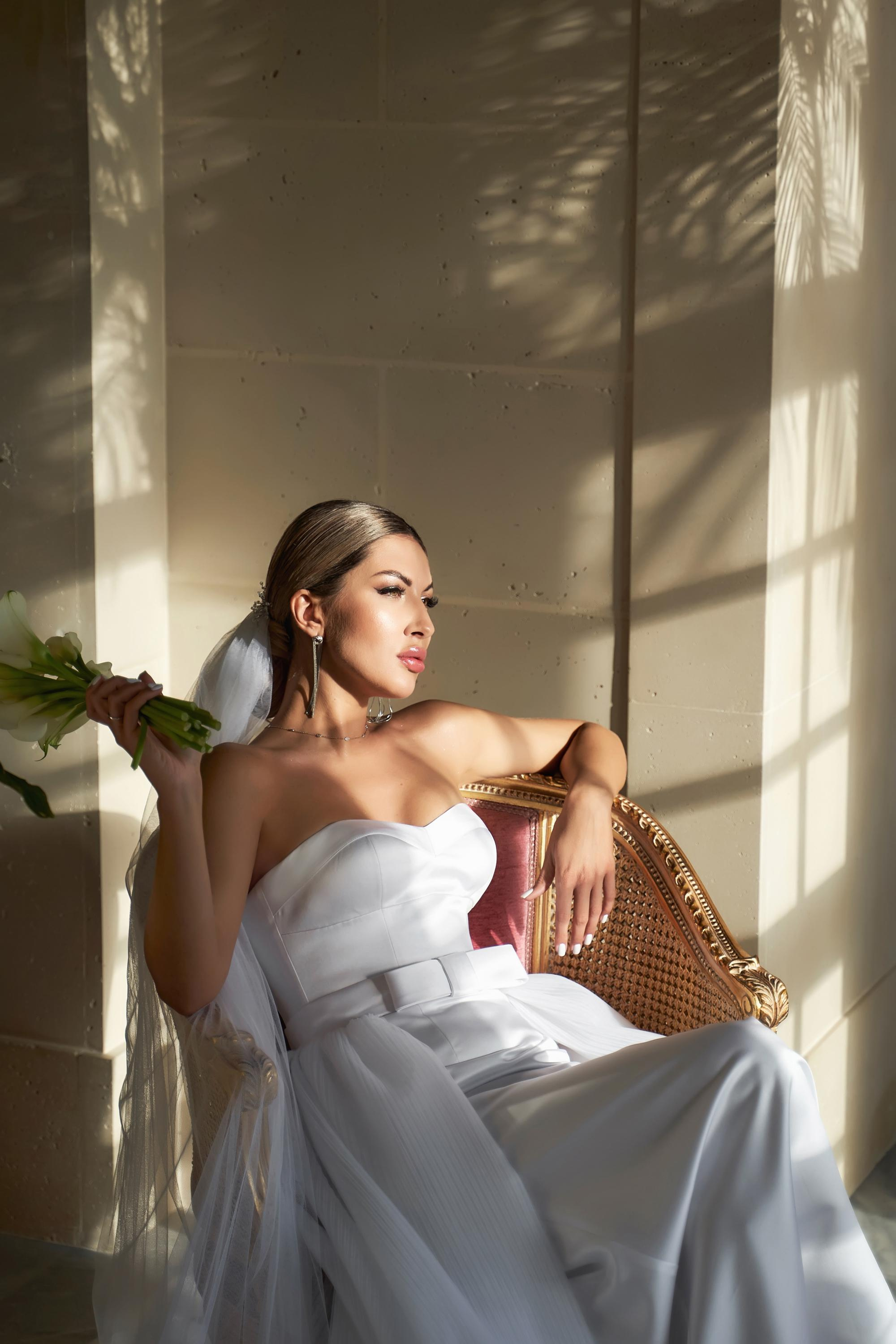 Красивая выездная регистрация в «Шато Де Талю» винодельня в Геленджике. ТВИНС СТУДИО — лучшие свадебные фотографы и видеографы в Краснодаре