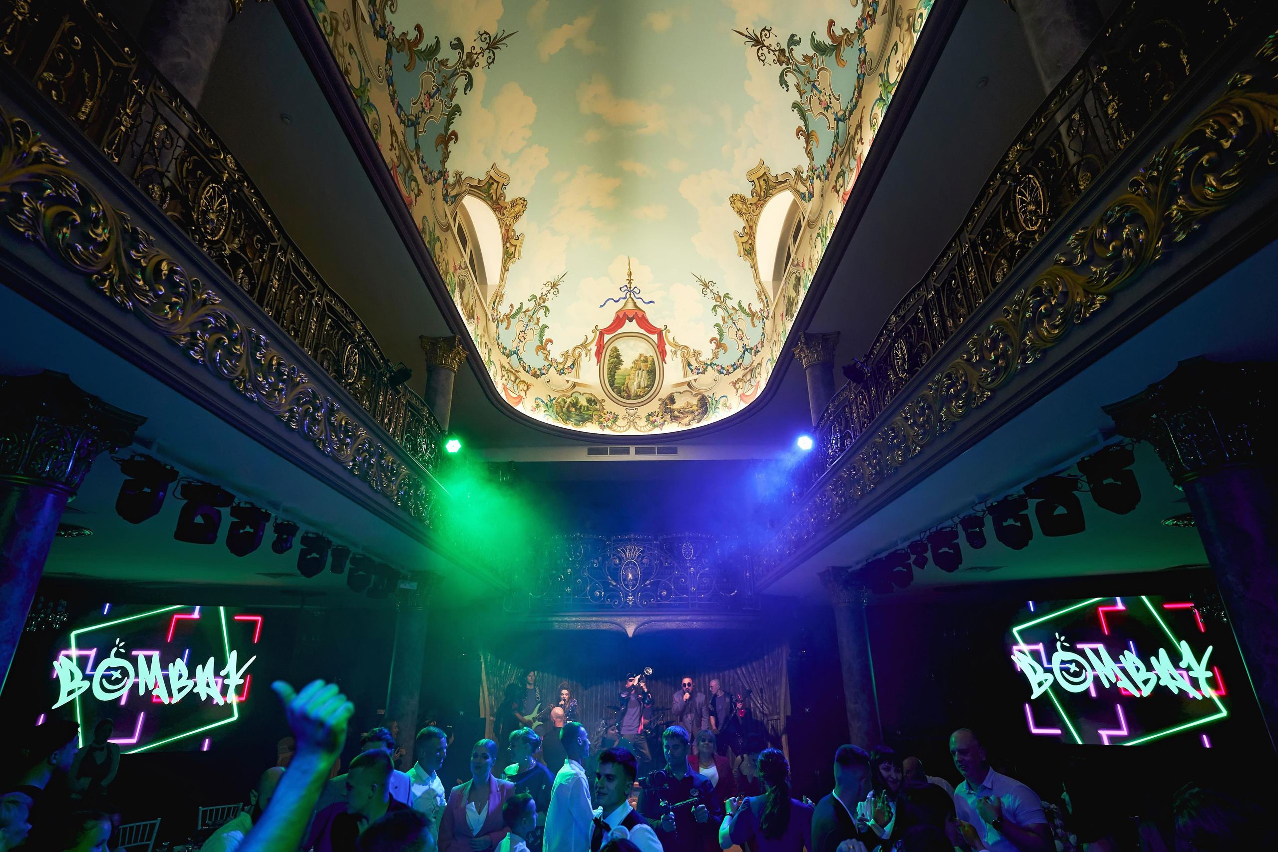 «Гол в свою жизнь» | свадьба профессионального футболиста Голубева 22. ТВИНС СТУДИО — лучшие свадебные фотографы и видеографы в Краснодаре