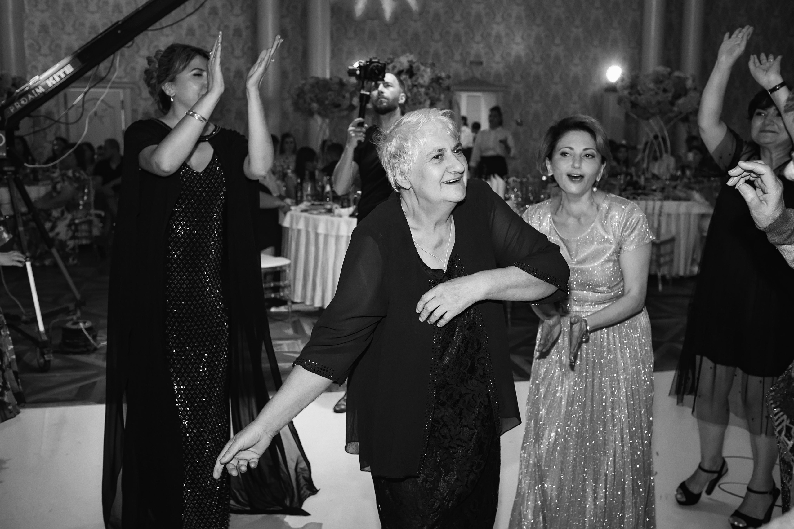 Красивая Армянская свадьба в Краснодаре от SAPG & TWINS STUDIO. ТВИНС СТУДИО — лучшие свадебные фотографы и видеографы в Краснодаре