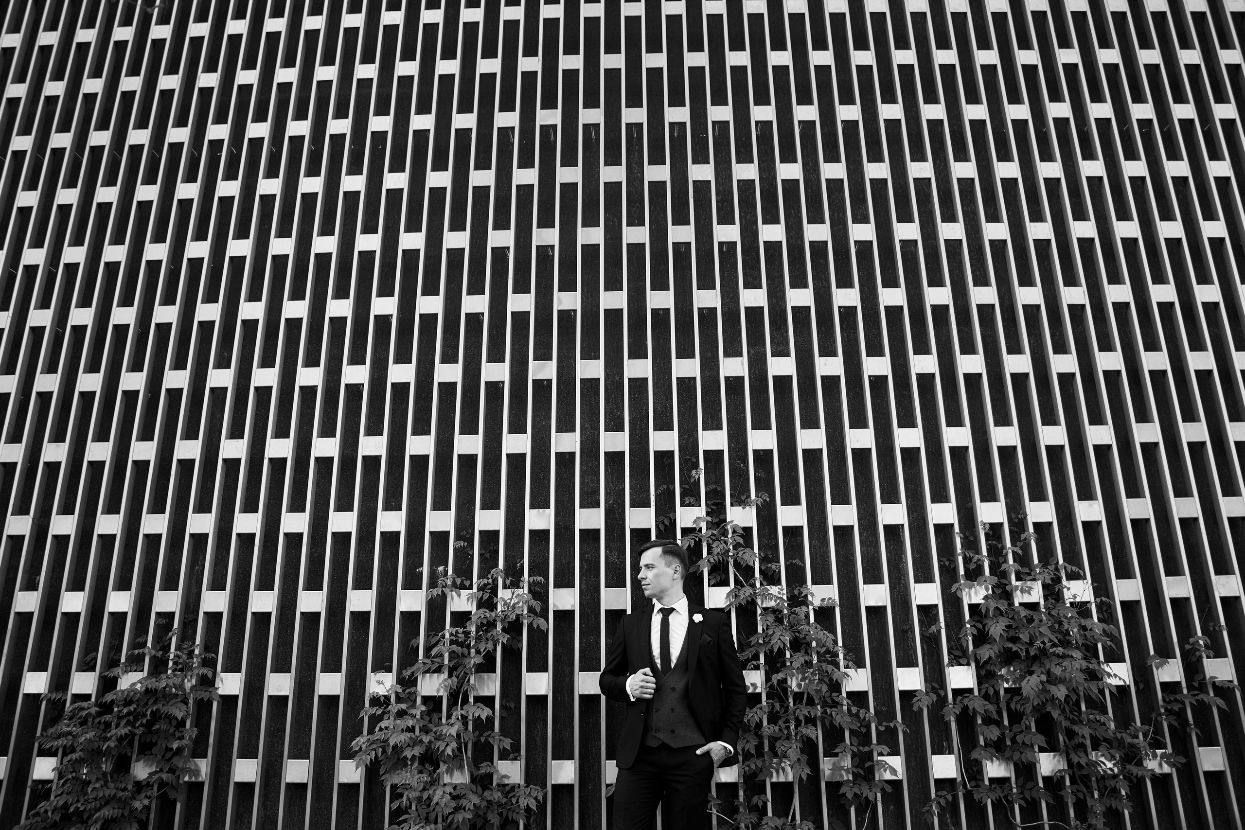 Камерная свадьба в фотостудии, парке Галицкого и Екатерининском загсе. ТВИНС СТУДИО — лучшие свадебные фотографы и видеографы в Краснодаре