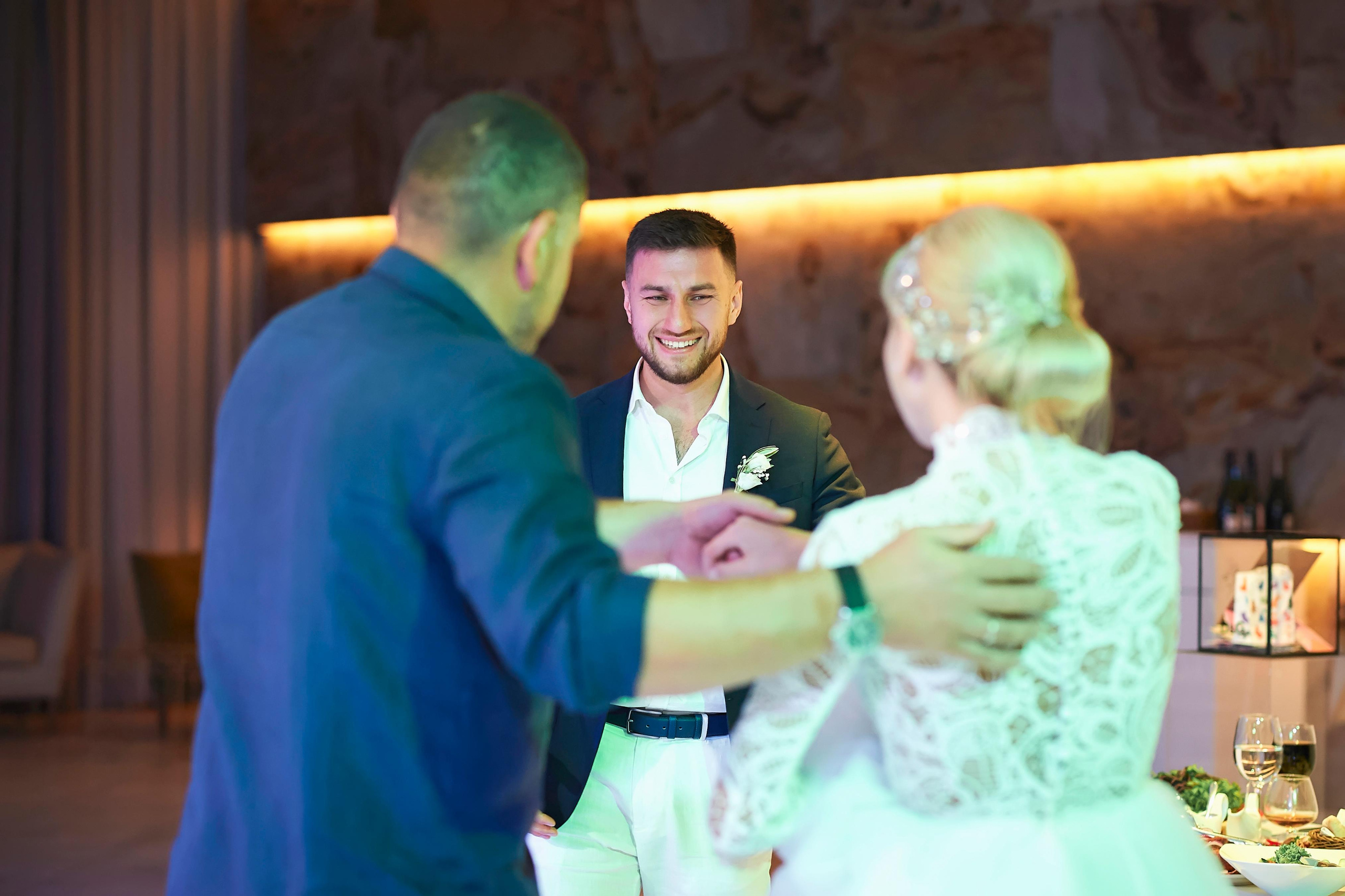 Свадьба в Усадьбе Фамилии. Фото и видео Twins Studio. ТВИНС СТУДИО — лучшие свадебные фотографы и видеографы в Краснодаре