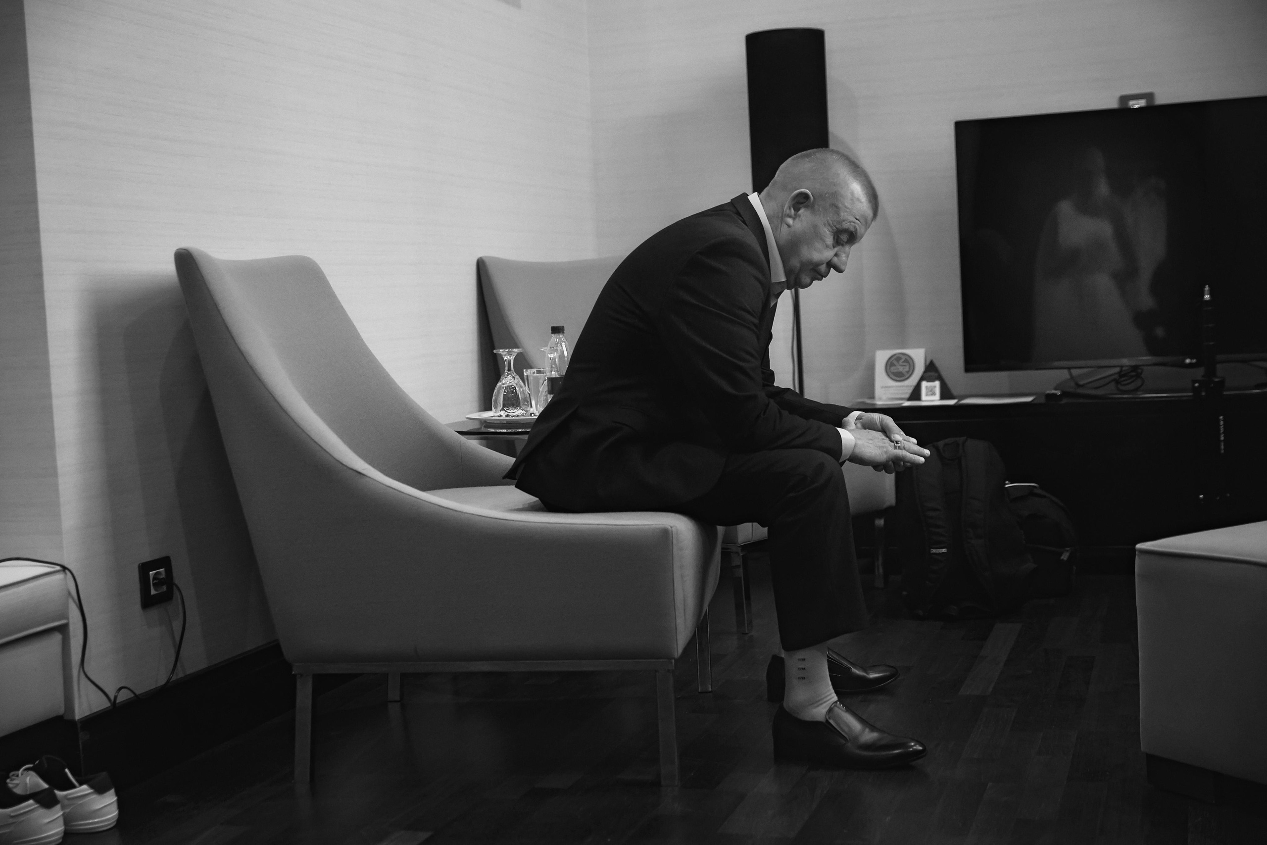 Свадьба в Красной Поляне от TWINS STUDIO в окружении гор. ТВИНС СТУДИО — лучшие свадебные фотографы и видеографы в Краснодаре