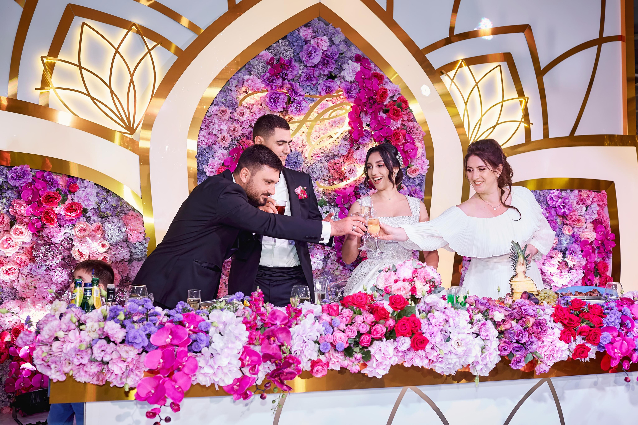 Красивая Армянская свадьба в Краснодаре от SAPG & TWINS STUDIO. ТВИНС СТУДИО — лучшие свадебные фотографы и видеографы в Краснодаре