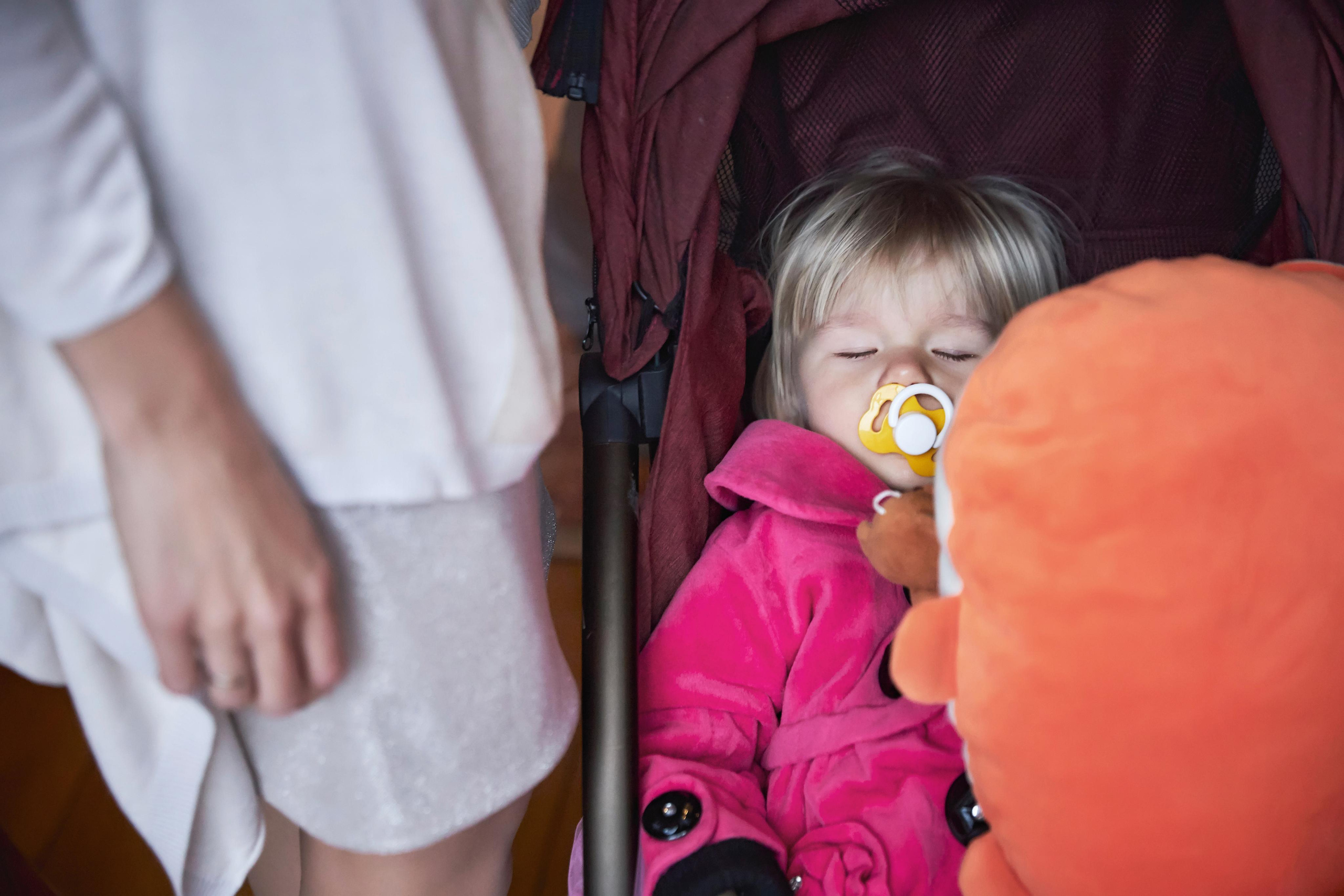 Свадьба в Красной Поляне от TWINS STUDIO в окружении гор. ТВИНС СТУДИО — лучшие свадебные фотографы и видеографы в Краснодаре