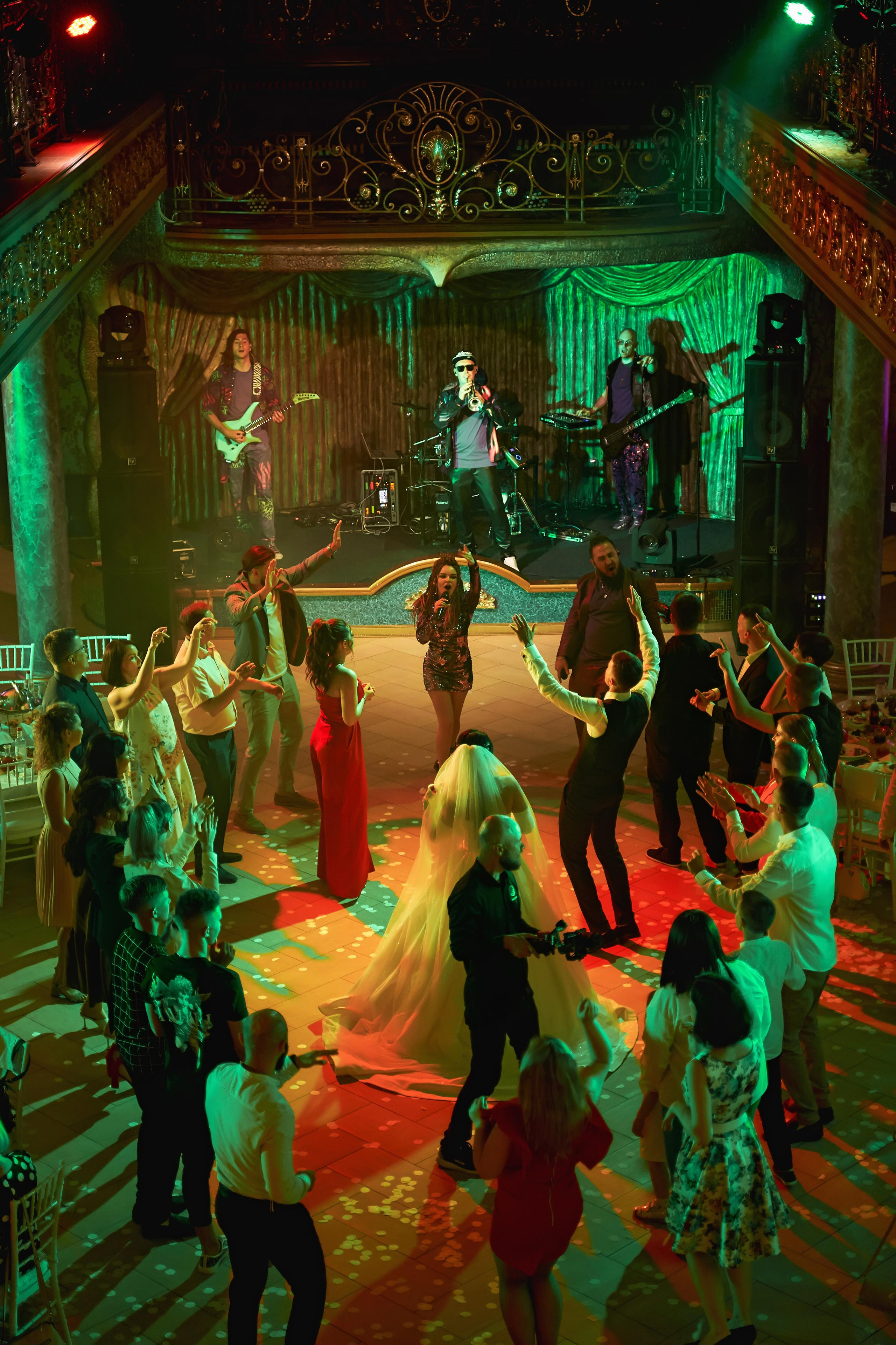 «Гол в свою жизнь» | свадьба профессионального футболиста Голубева 22. ТВИНС СТУДИО — лучшие свадебные фотографы и видеографы в Краснодаре