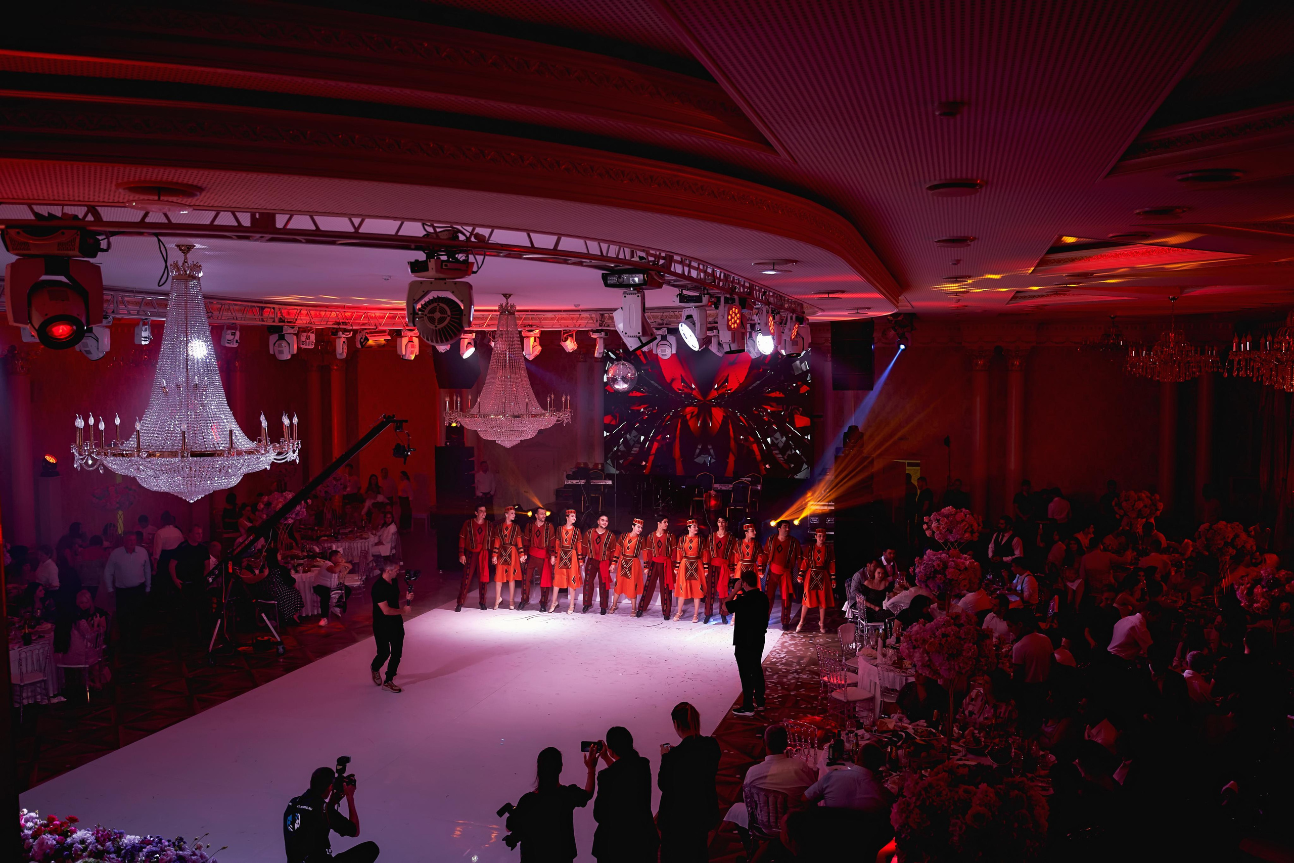 Красивая Армянская свадьба в Краснодаре от SAPG & TWINS STUDIO. ТВИНС СТУДИО — лучшие свадебные фотографы и видеографы в Краснодаре