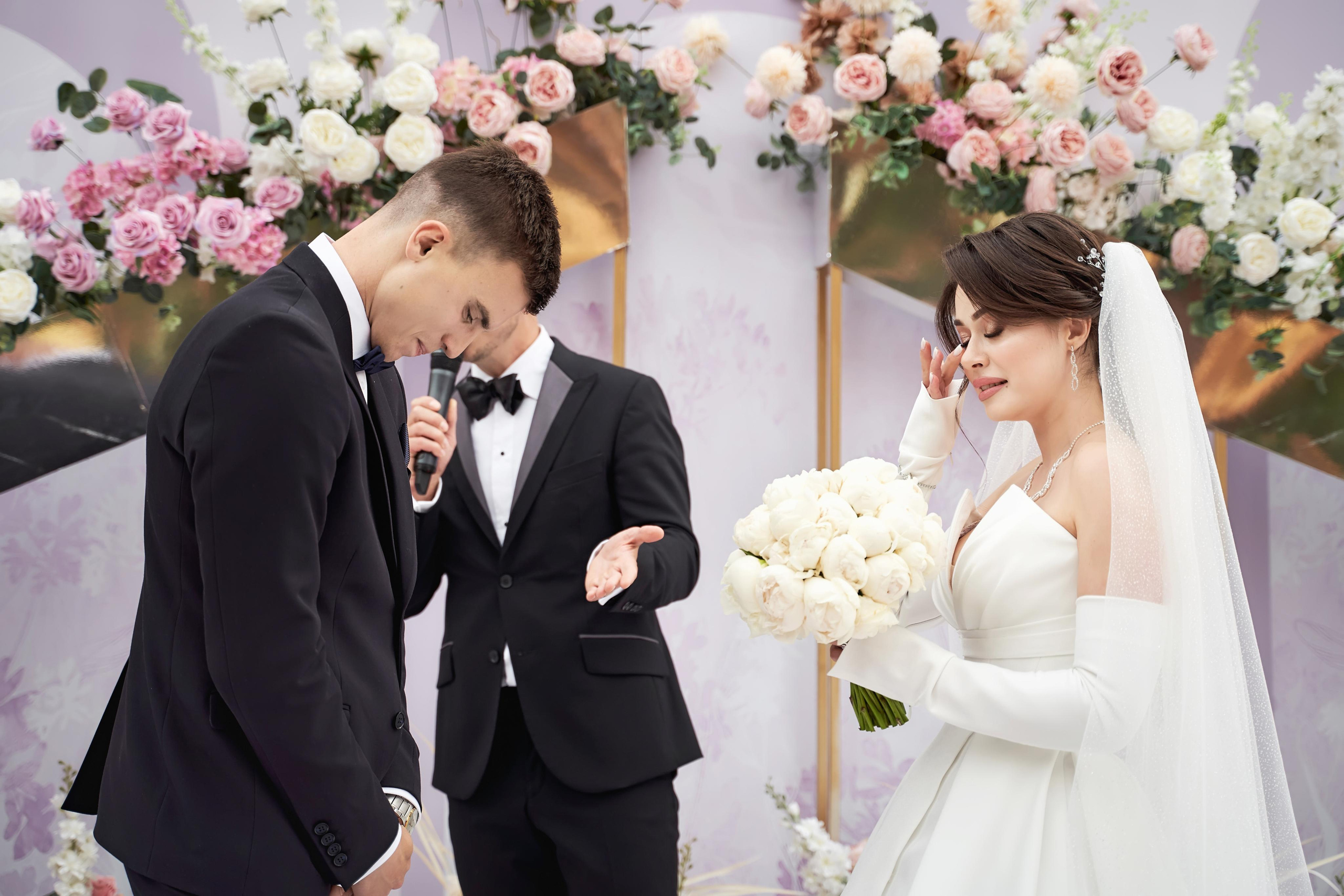 «Гол в свою жизнь» | свадьба профессионального футболиста Голубева 22. ТВИНС СТУДИО — лучшие свадебные фотографы и видеографы в Краснодаре