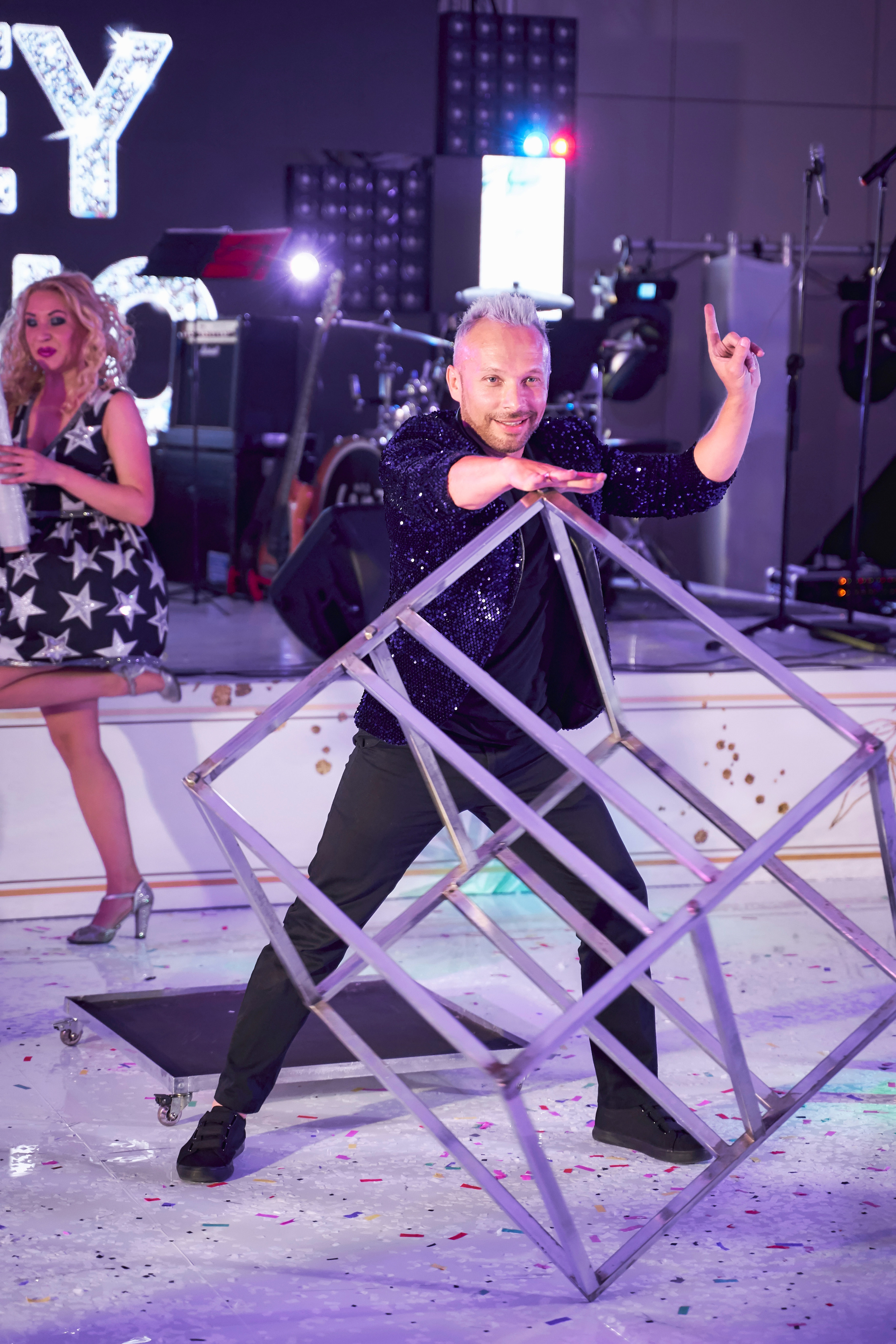 Красивая выездная регистрация в «Шато Де Талю» винодельня в Геленджике. ТВИНС СТУДИО — лучшие свадебные фотографы и видеографы в Краснодаре