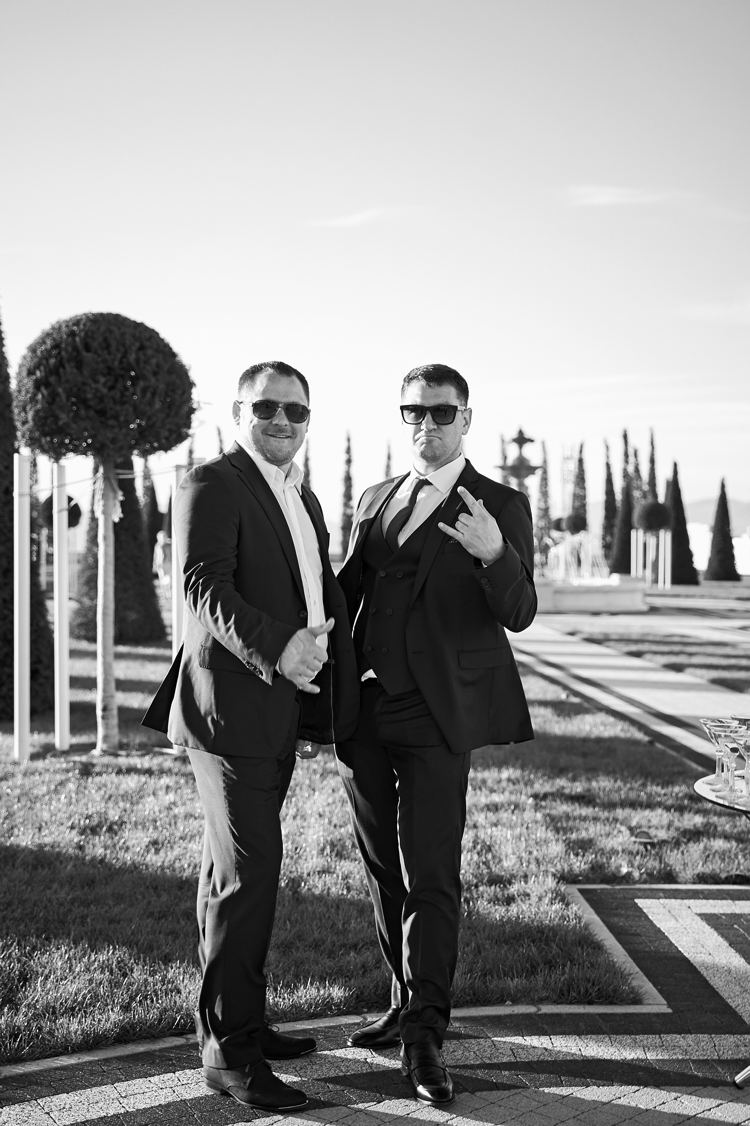 Красивая выездная регистрация в «Шато Де Талю» винодельня в Геленджике. ТВИНС СТУДИО — лучшие свадебные фотографы и видеографы в Краснодаре