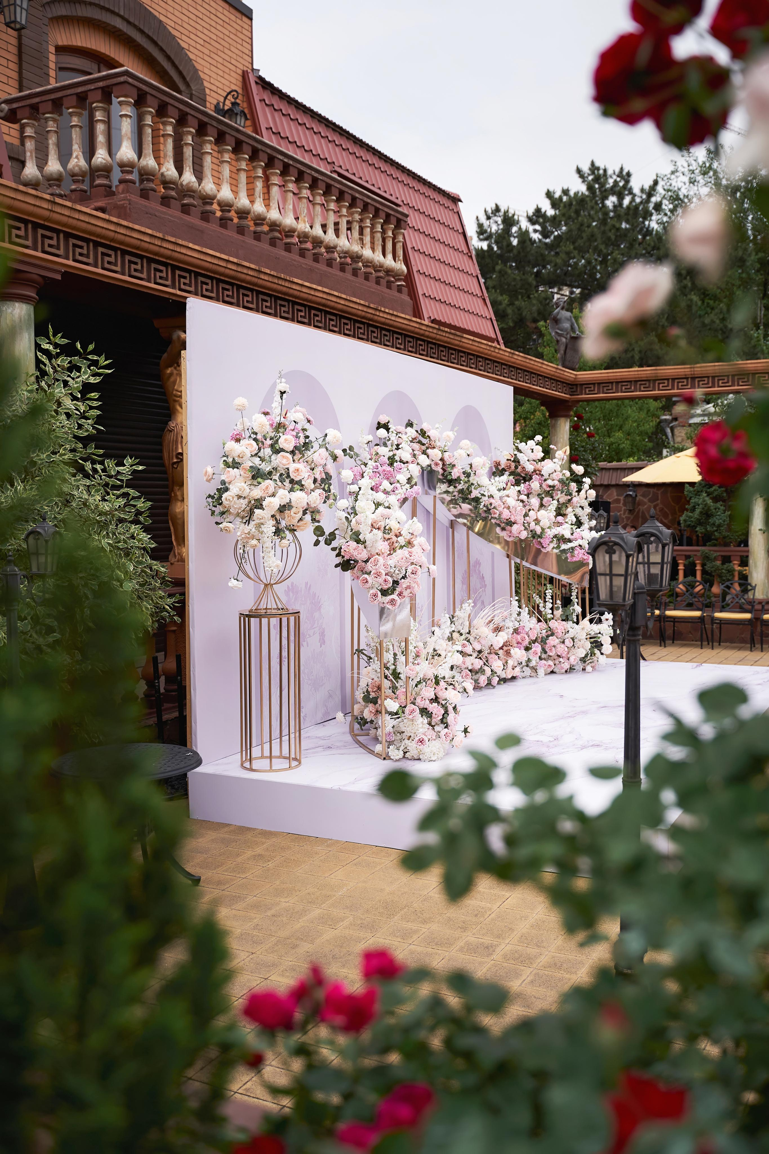 «Гол в свою жизнь» | свадьба профессионального футболиста Голубева 22. ТВИНС СТУДИО — лучшие свадебные фотографы и видеографы в Краснодаре