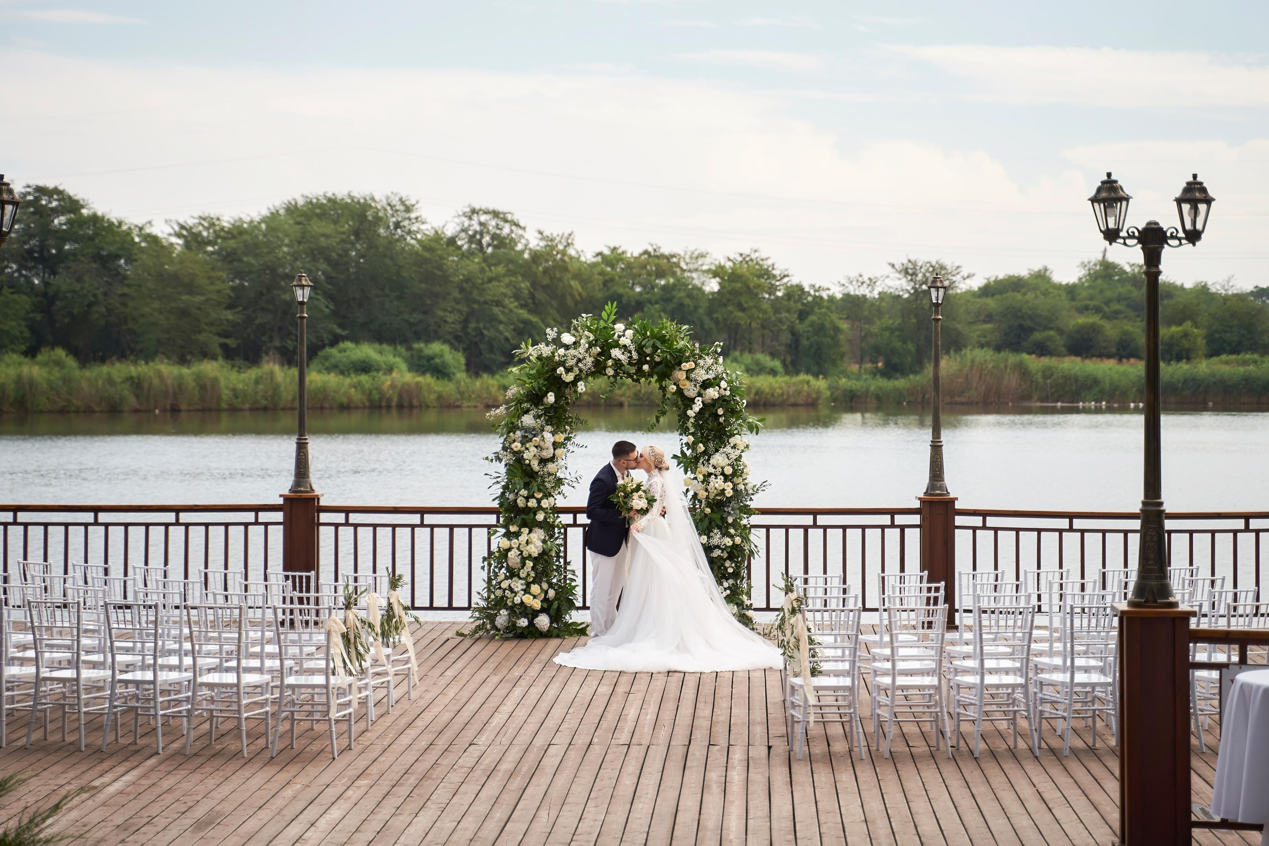 Свадьба в Усадьбе Фамилии. Фото и видео Twins Studio. ТВИНС СТУДИО — лучшие свадебные фотографы и видеографы в Краснодаре
