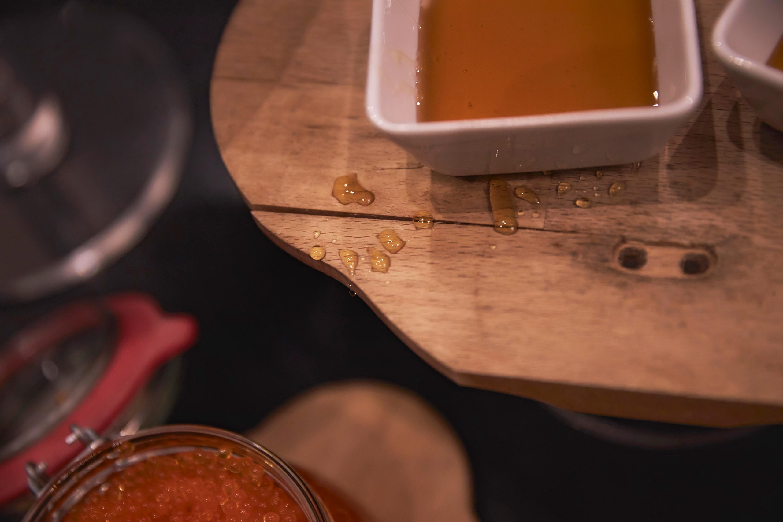 Свадьба в Красной Поляне от TWINS STUDIO в окружении гор. ТВИНС СТУДИО — лучшие свадебные фотографы и видеографы в Краснодаре