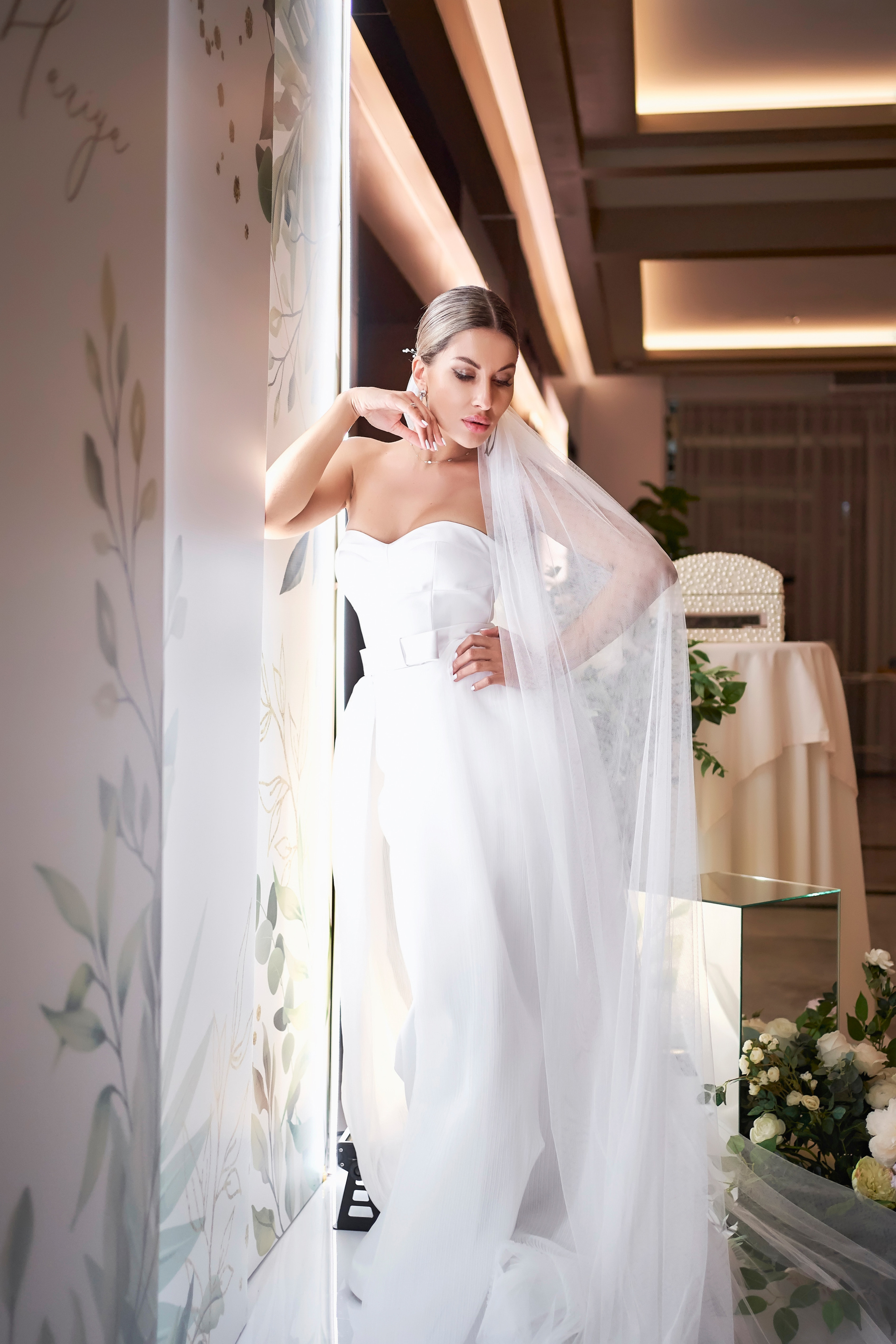 Красивая выездная регистрация в «Шато Де Талю» винодельня в Геленджике. ТВИНС СТУДИО — лучшие свадебные фотографы и видеографы в Краснодаре