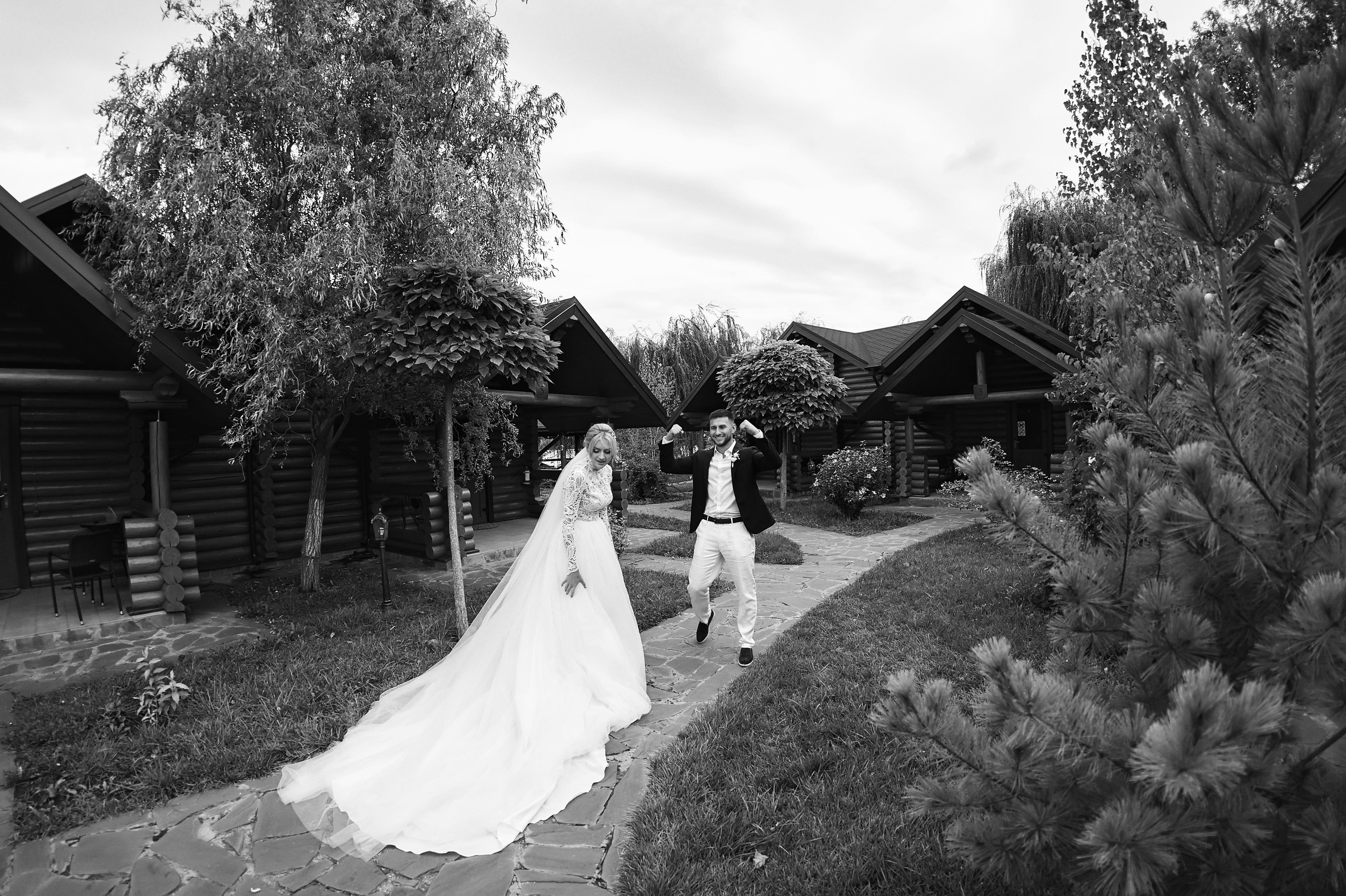 Свадьба в Усадьбе Фамилии. Фото и видео Twins Studio. ТВИНС СТУДИО — лучшие свадебные фотографы и видеографы в Краснодаре