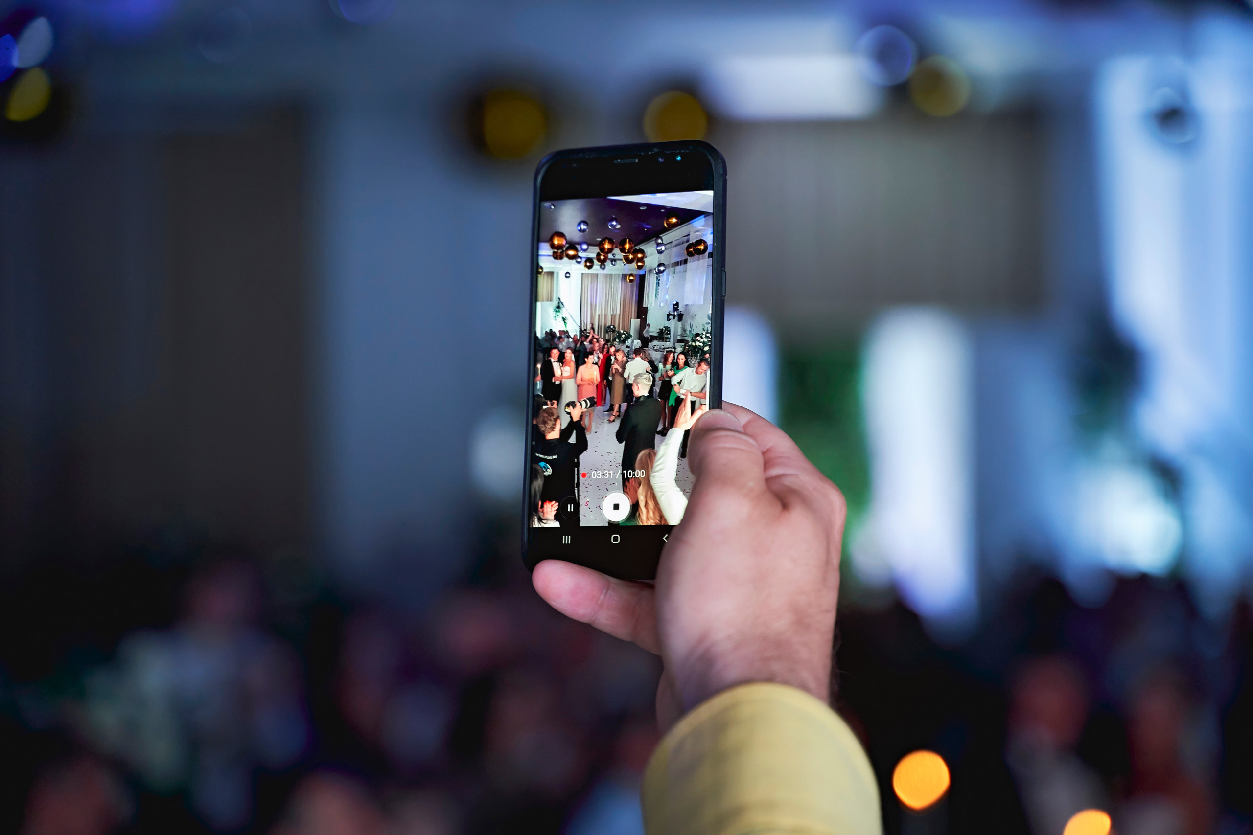 Красивая выездная регистрация в «Шато Де Талю» винодельня в Геленджике. ТВИНС СТУДИО — лучшие свадебные фотографы и видеографы в Краснодаре