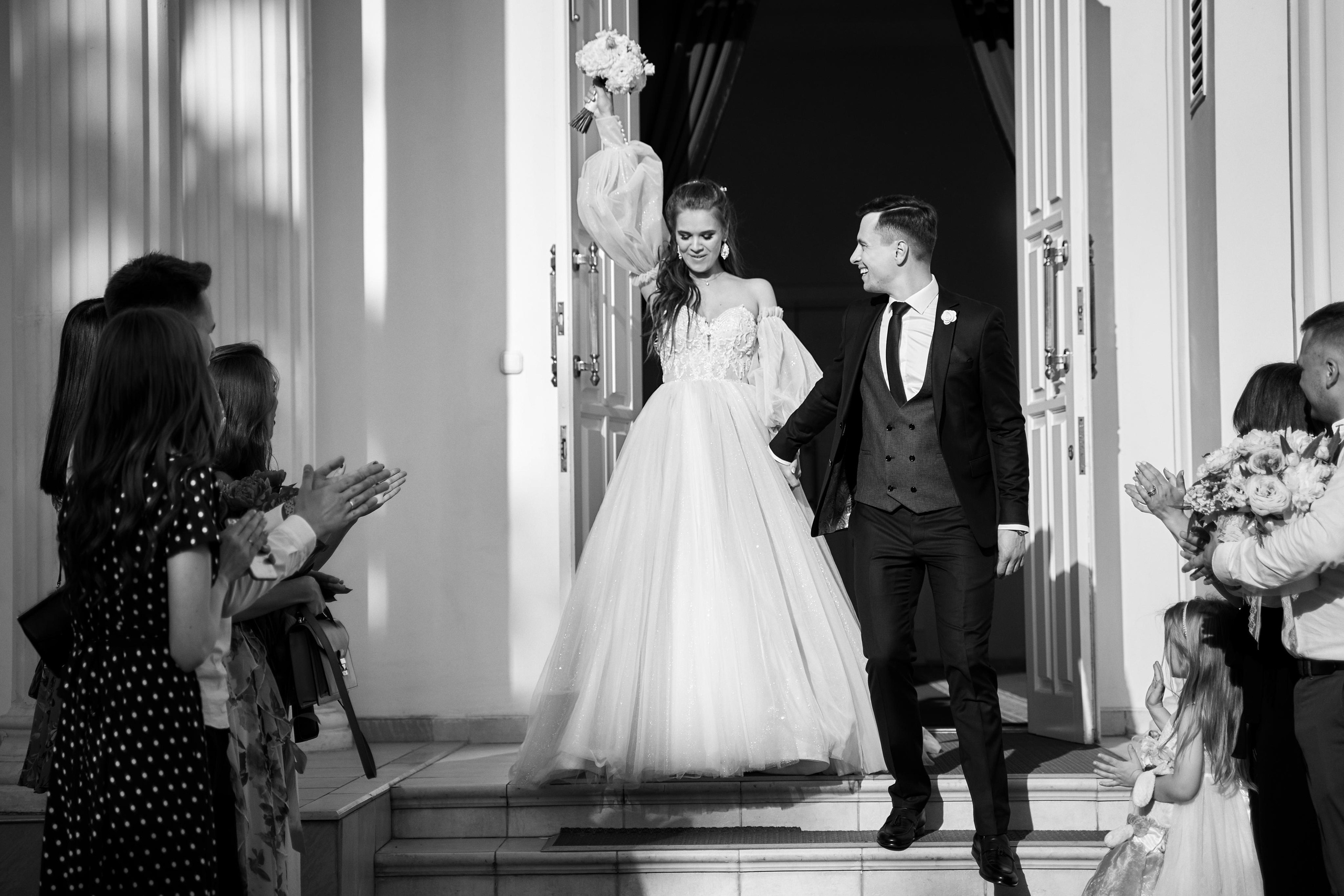 Камерная свадьба в фотостудии, парке Галицкого и Екатерининском загсе. ТВИНС СТУДИО — лучшие свадебные фотографы и видеографы в Краснодаре