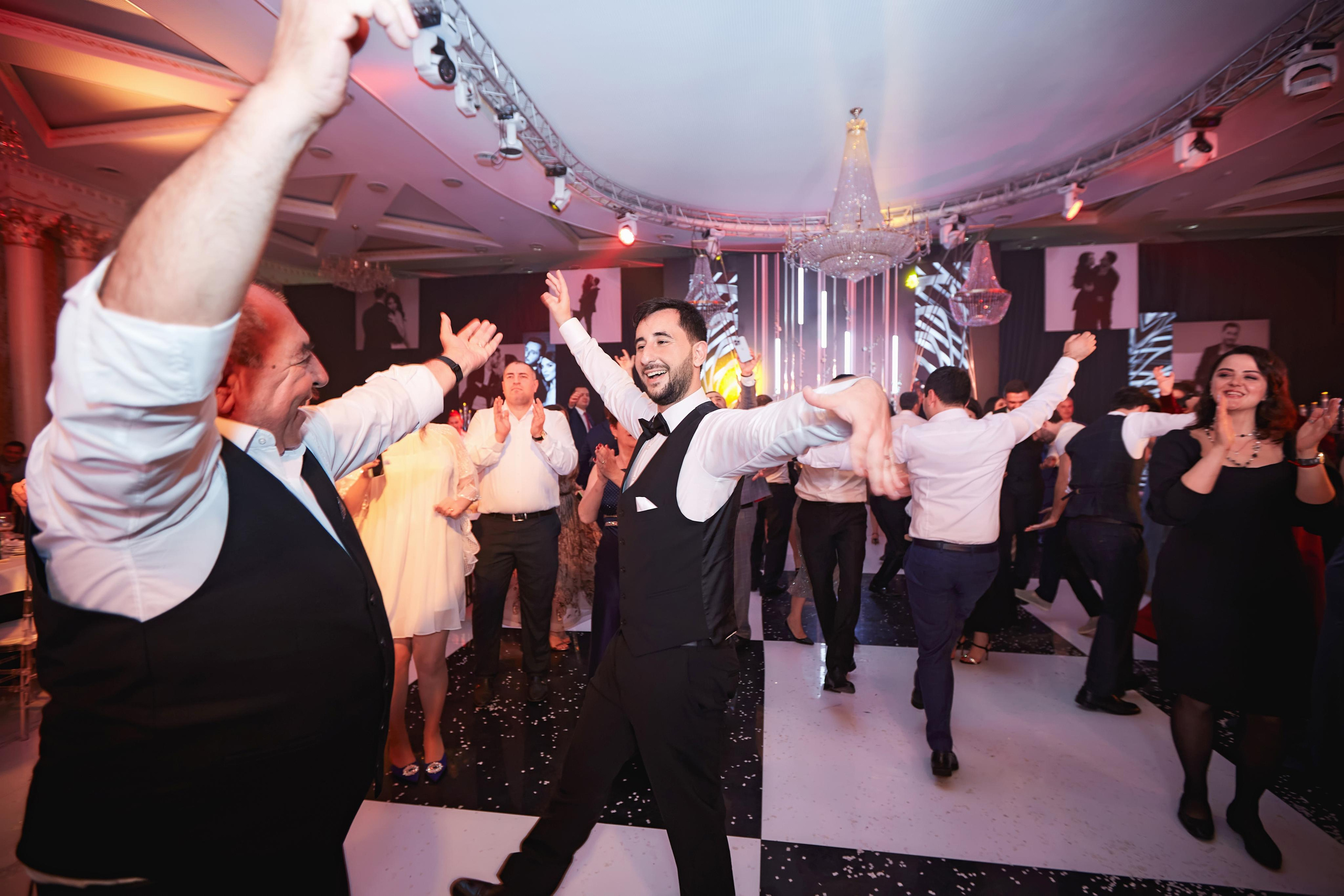 Красивая Армянская свадьба в Краснодаре от SAPG wedding. ТВИНС СТУДИО — лучшие свадебные фотографы и видеографы в Краснодаре