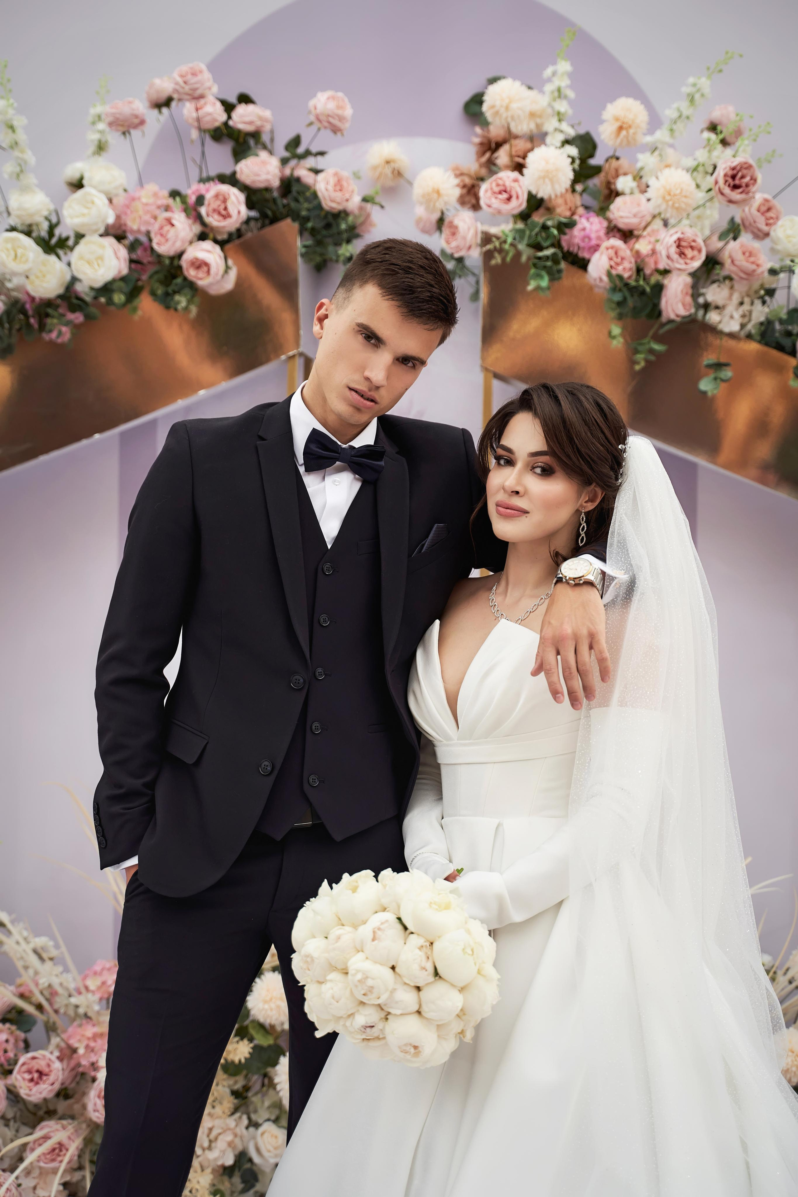 «Гол в свою жизнь» | свадьба профессионального футболиста Голубева 22. ТВИНС СТУДИО — лучшие свадебные фотографы и видеографы в Краснодаре