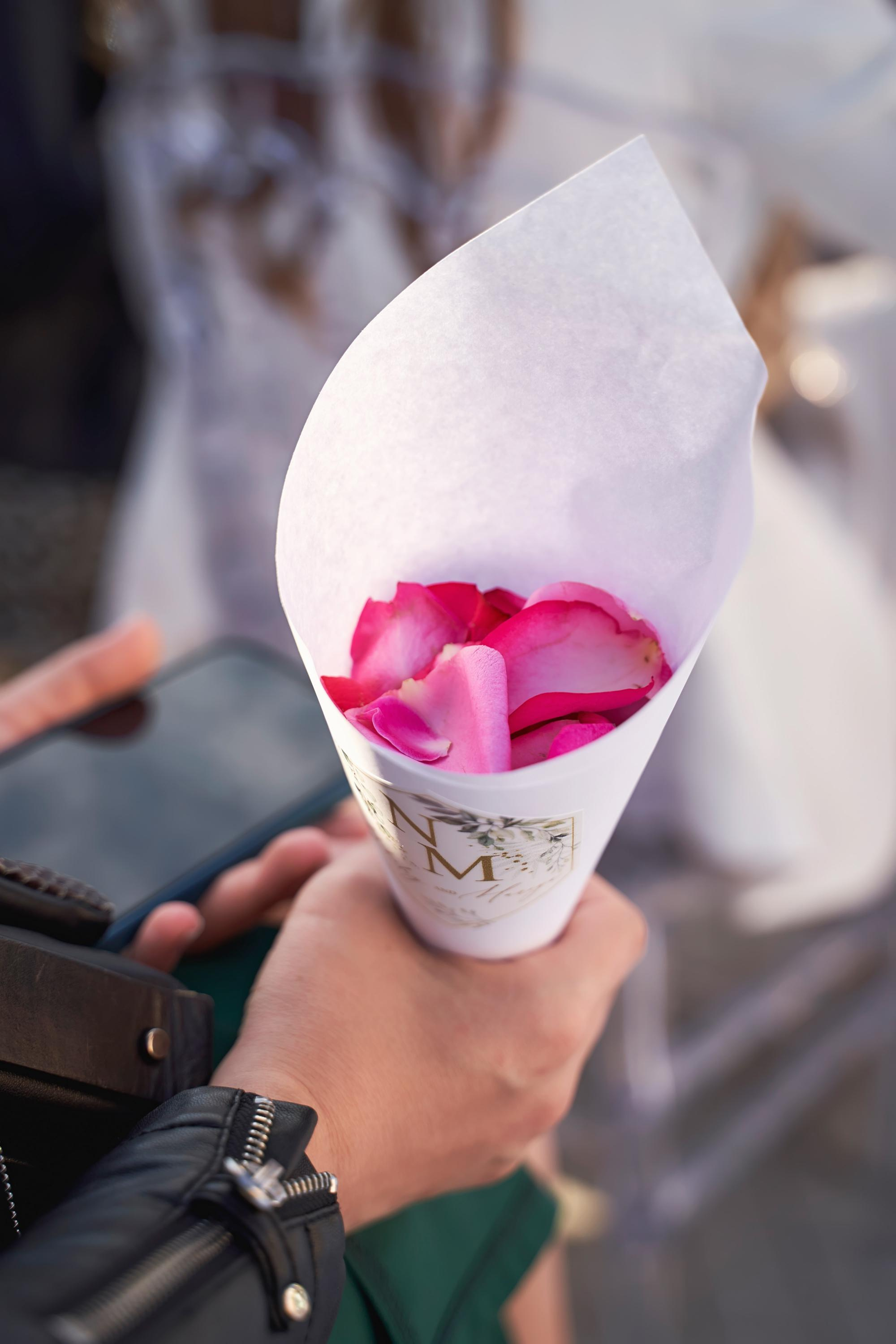 Красивая выездная регистрация в «Шато Де Талю» винодельня в Геленджике. ТВИНС СТУДИО — лучшие свадебные фотографы и видеографы в Краснодаре