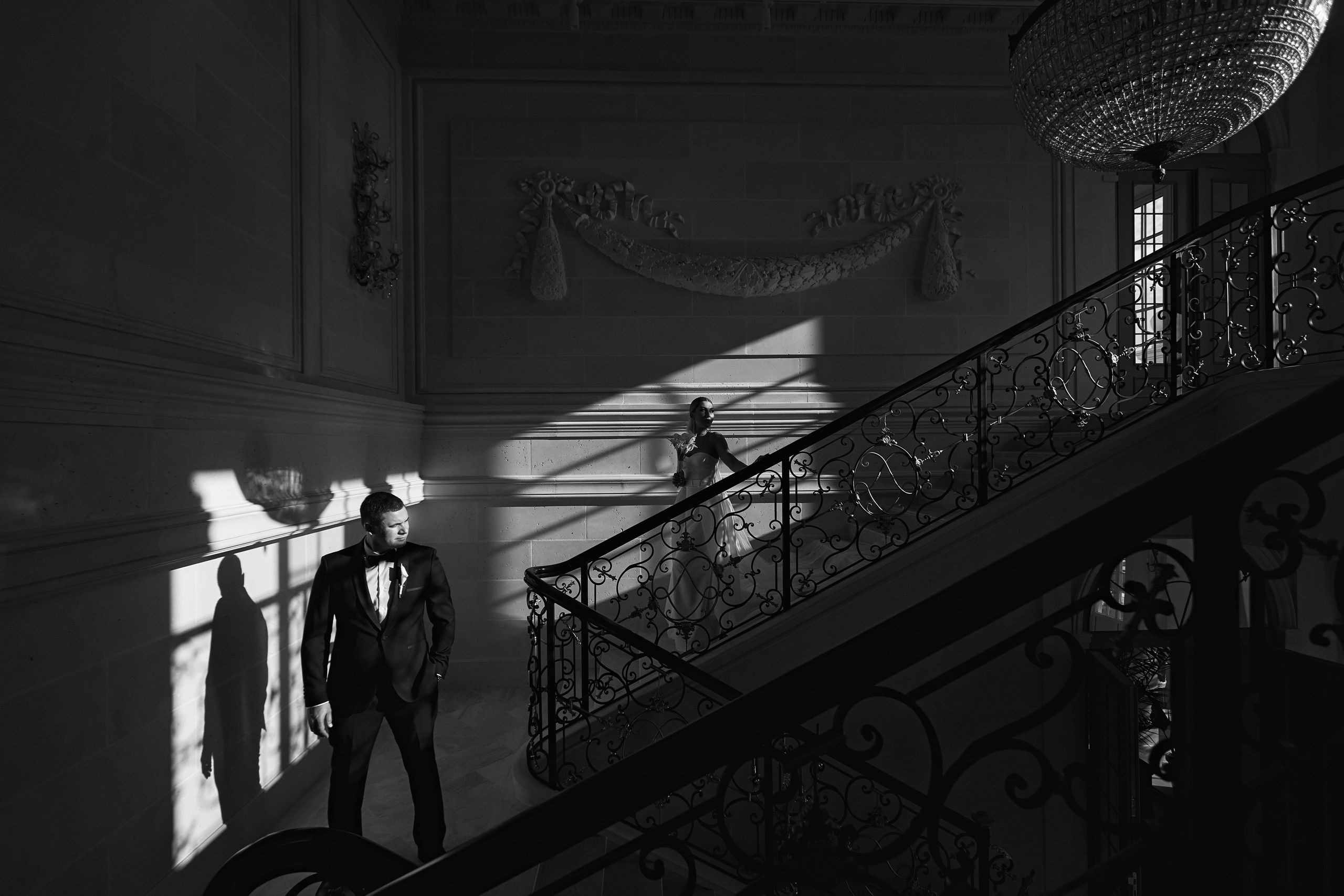 Красивая выездная регистрация в «Шато Де Талю» винодельня в Геленджике. ТВИНС СТУДИО — лучшие свадебные фотографы и видеографы в Краснодаре