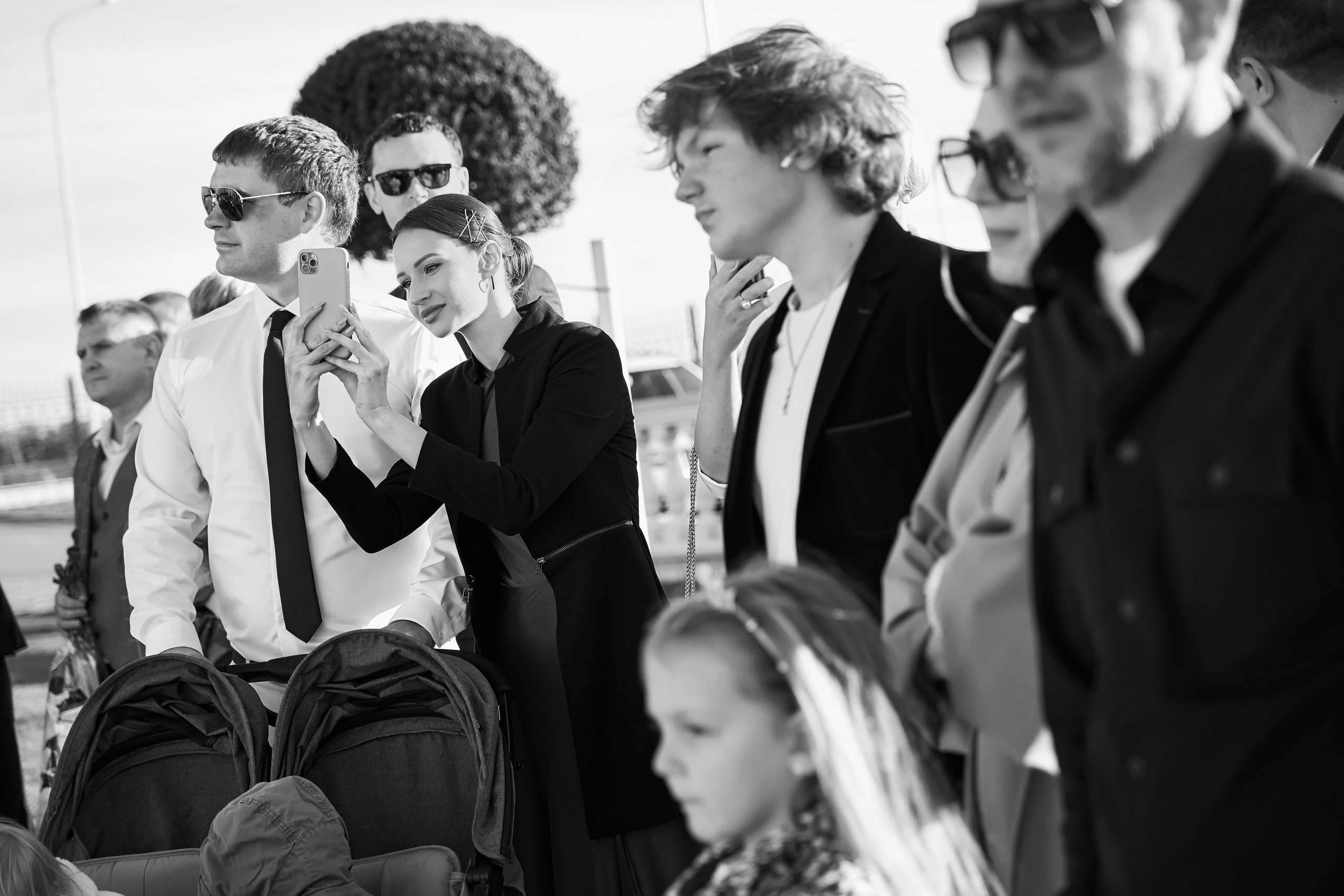 Красивая выездная регистрация в «Шато Де Талю» винодельня в Геленджике. ТВИНС СТУДИО — лучшие свадебные фотографы и видеографы в Краснодаре