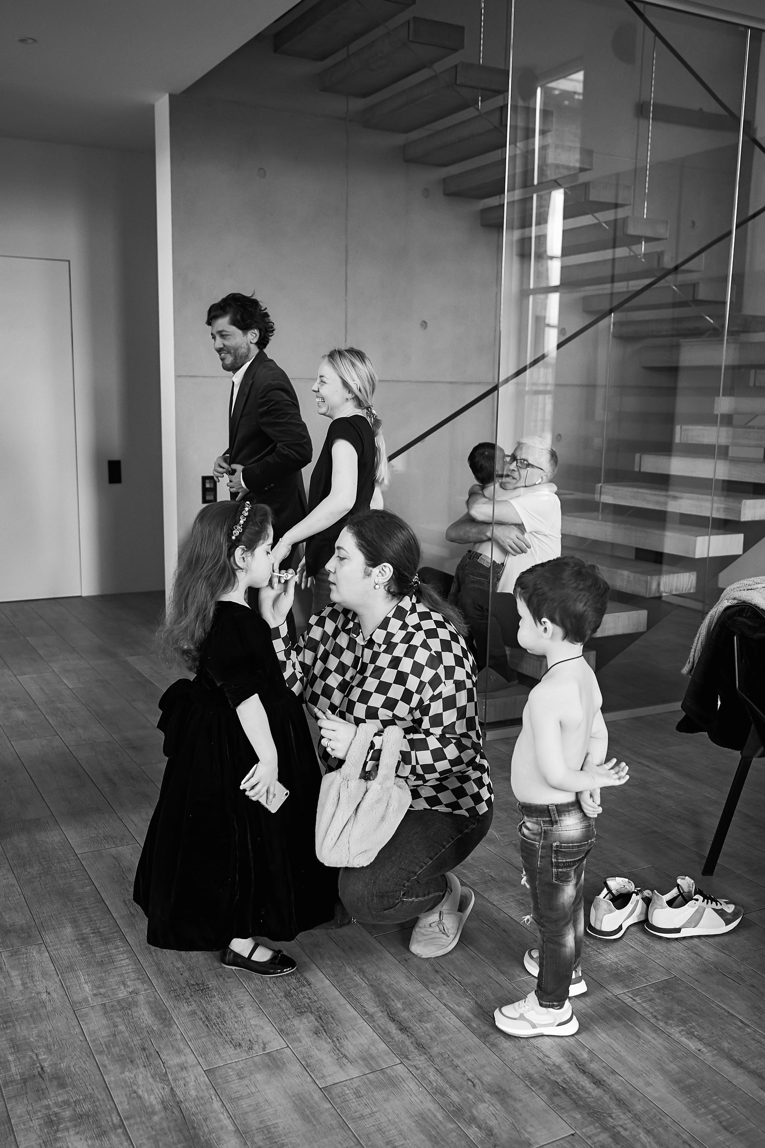 Самир Азарян и «три торнадо» Семейная фотосъёмка от Твинс Студио. ТВИНС СТУДИО — лучшие свадебные фотографы и видеографы в Краснодаре