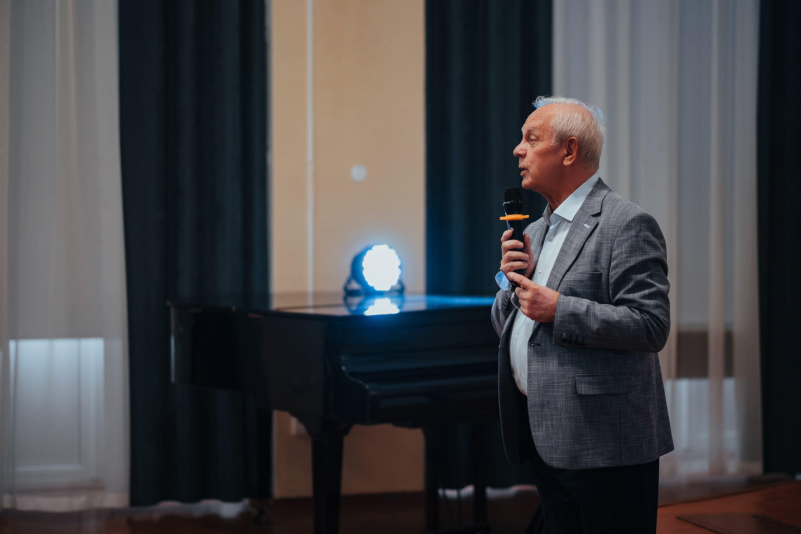 20.07.2022 | Лекторий № 3 20.07.2022 «Зачем изучать литературу?». Лекция Сергея Юрьевича Баранова. Фотограф Роман Рудаков