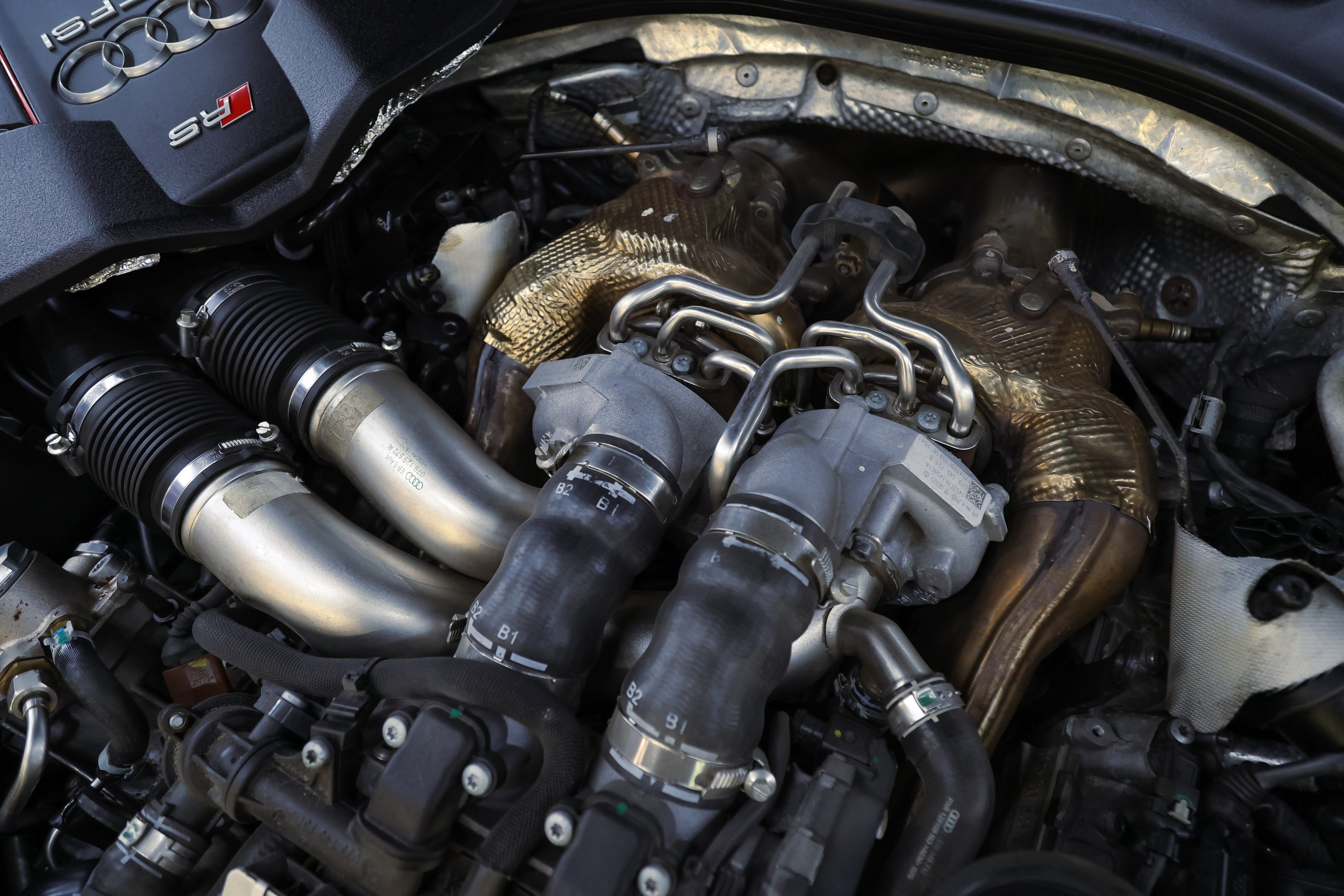 2017 AUDI RS6. Mixturecaptures