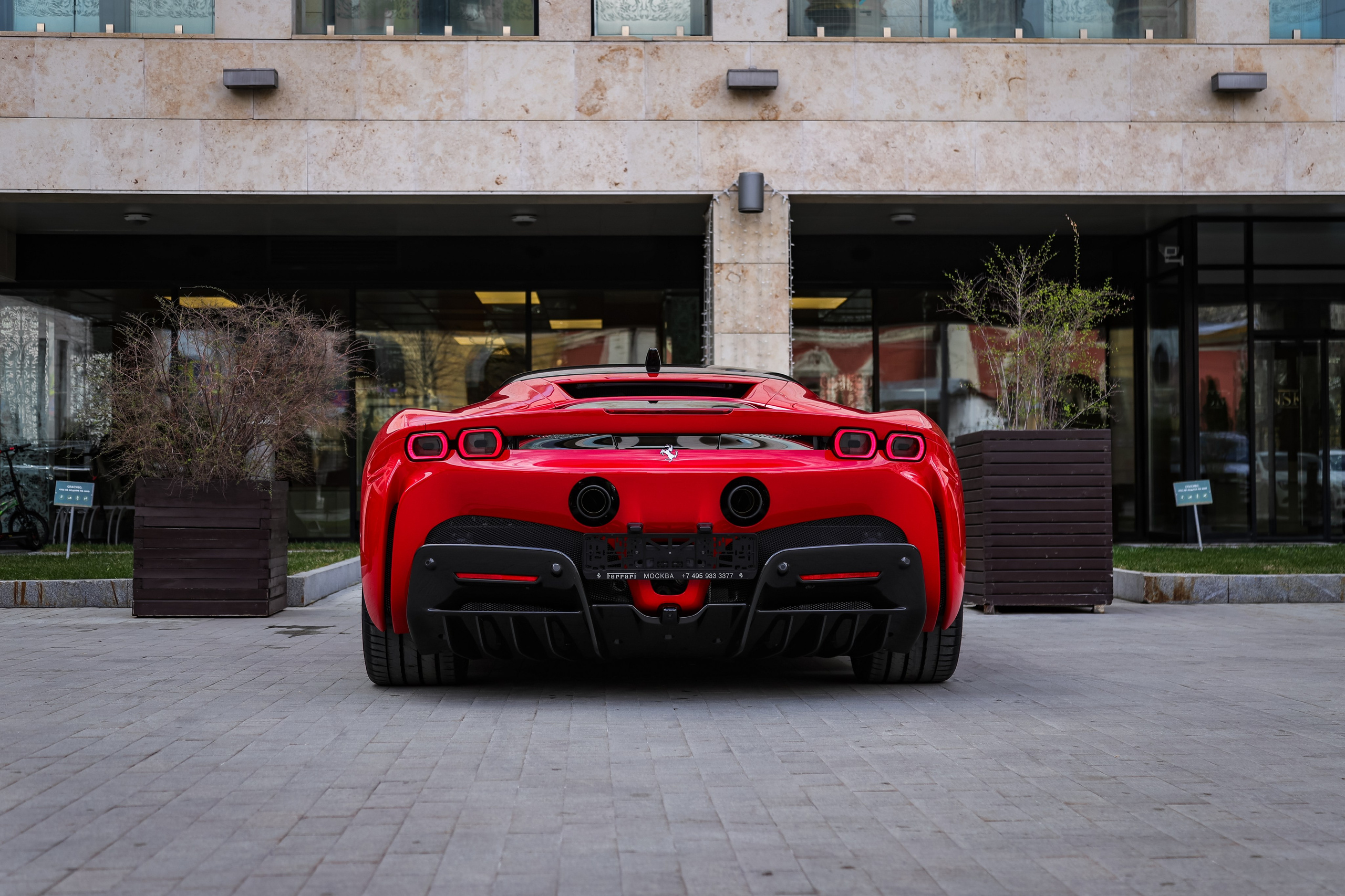 FERRARI SF90 STRADALE. Mixturecaptures