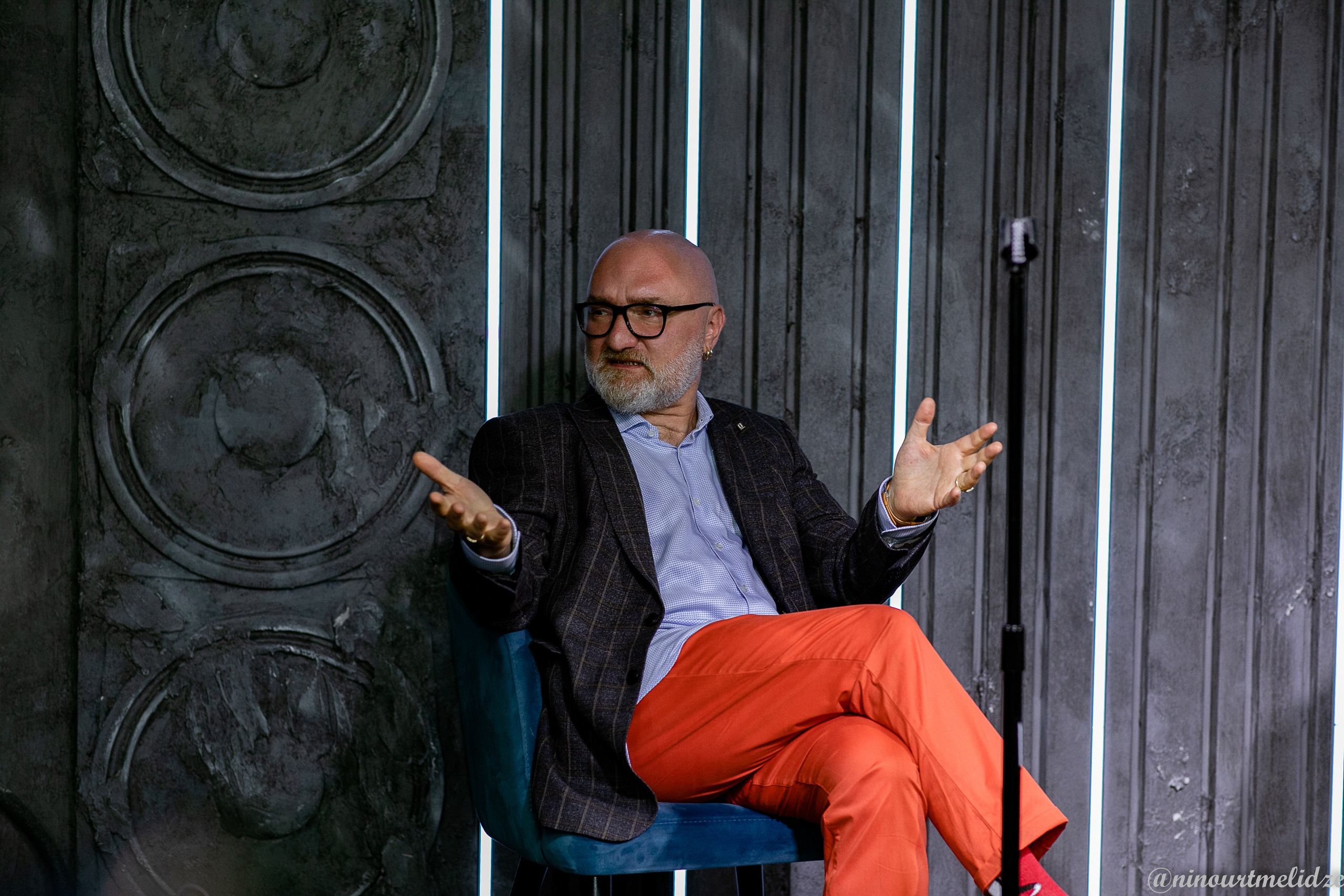 Пресс конференция Kevin Maccoy. Art photographer Nino