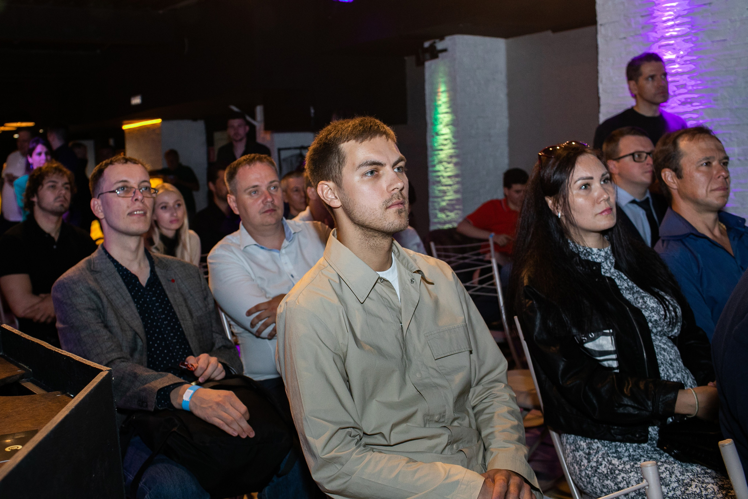 Встреча криптовалюте. Art photographer Nino