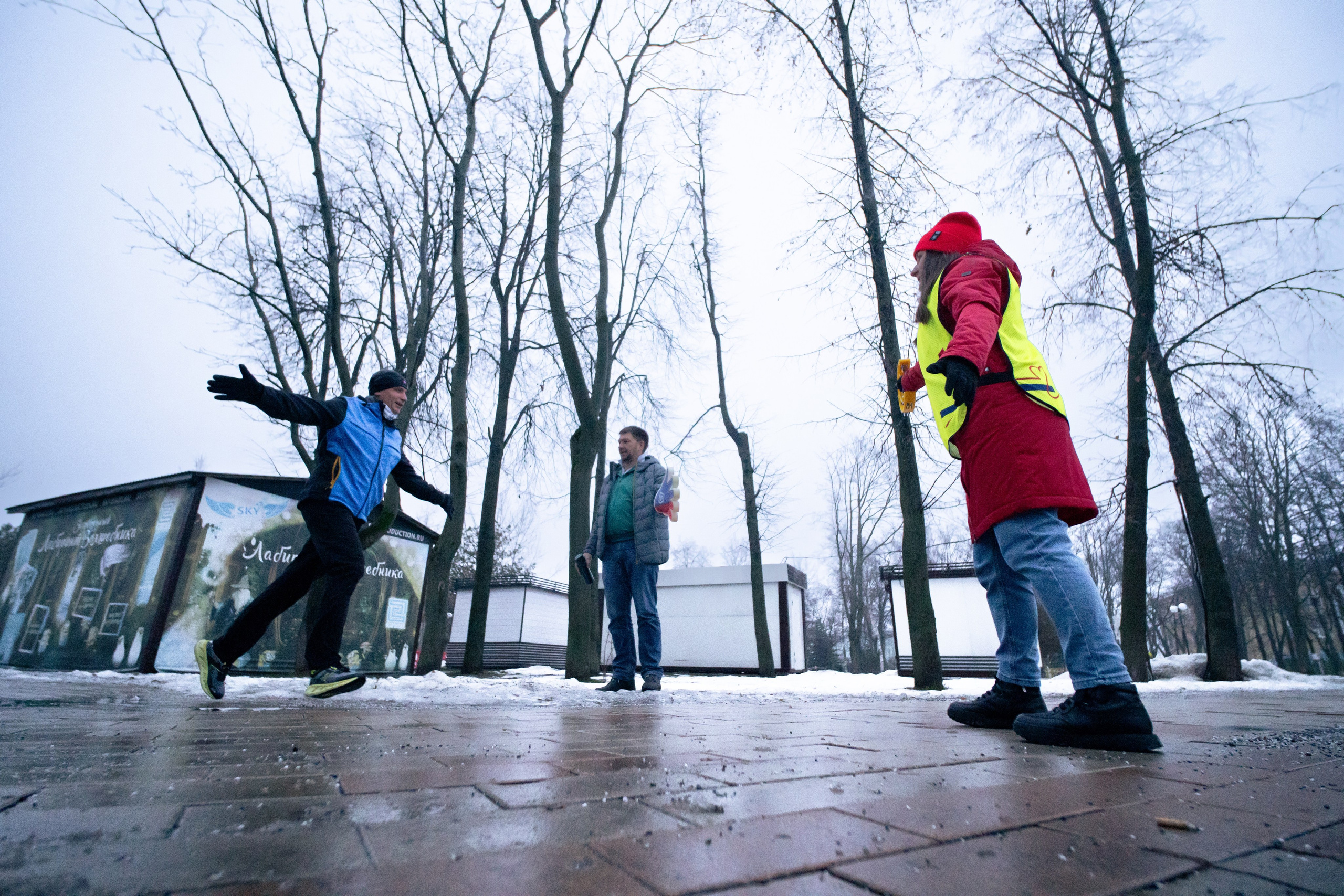 5 вёрст Наташинский 11 декабря 2025. Роман Капилюшов. Бег. Фото. Видео. г. Люберцы