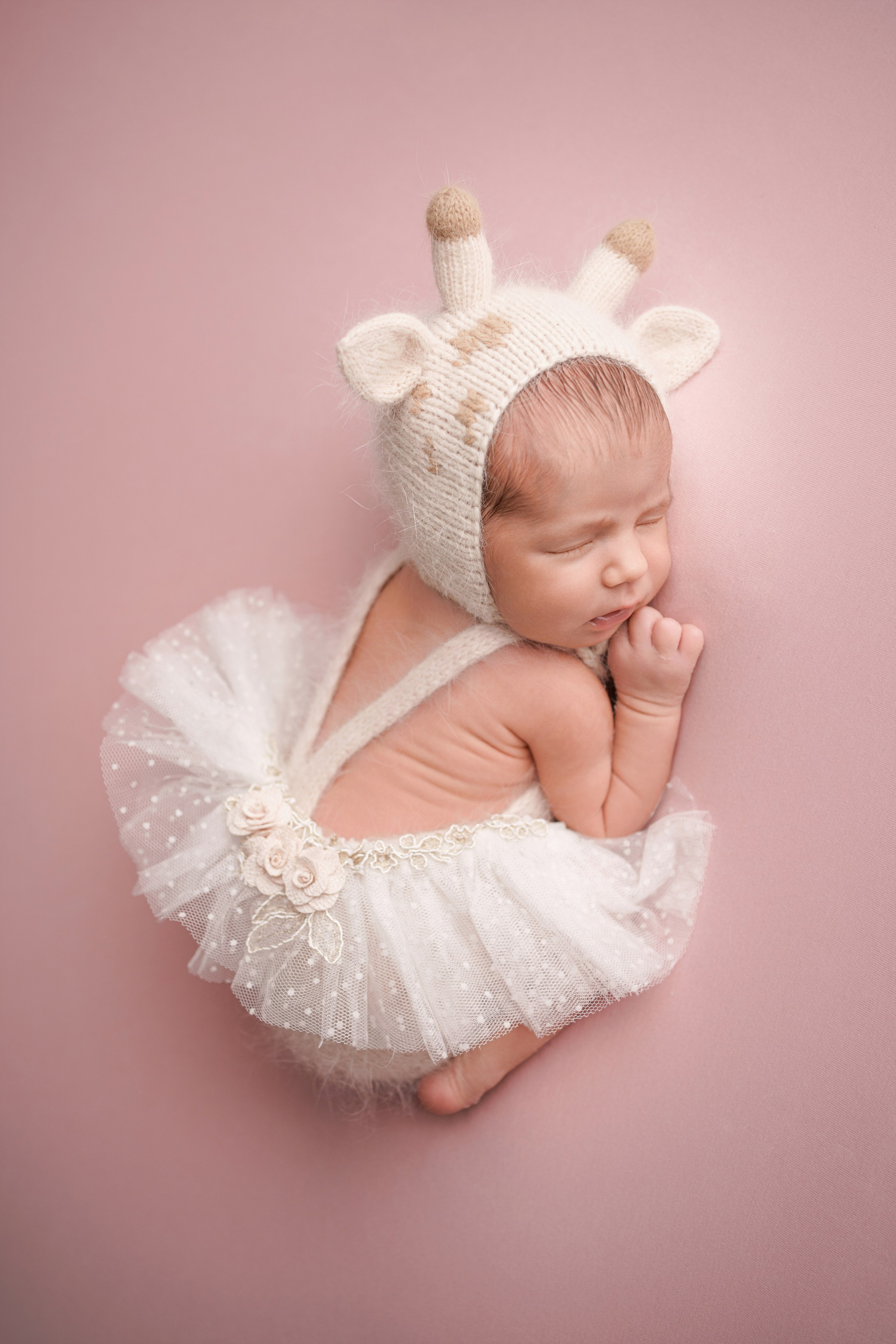 Фотосессия новорожденных | Галерея трогательных кадров малышей в стиле newborn. Фотосессия новорожденных в Москве и Московской области | Профессиональный фотограф newborn — Татьяна Иванова