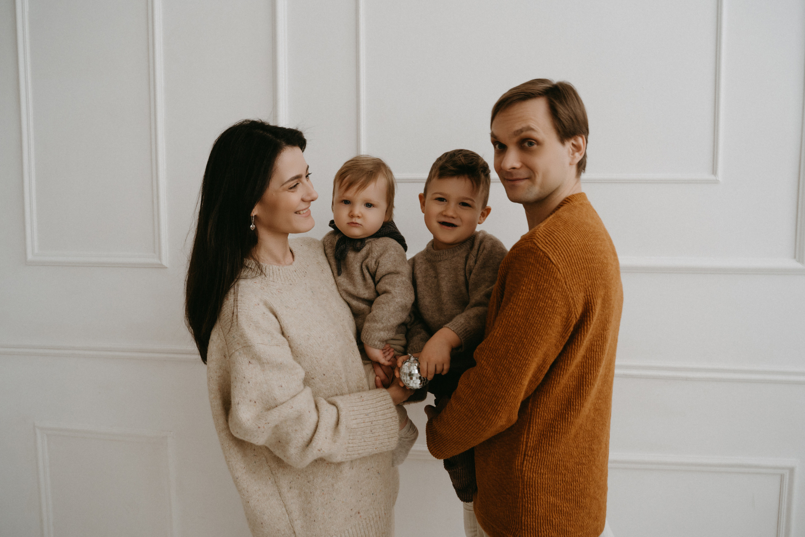 Если семейная в студии, то такая.). Фотограф Наталья Шелест