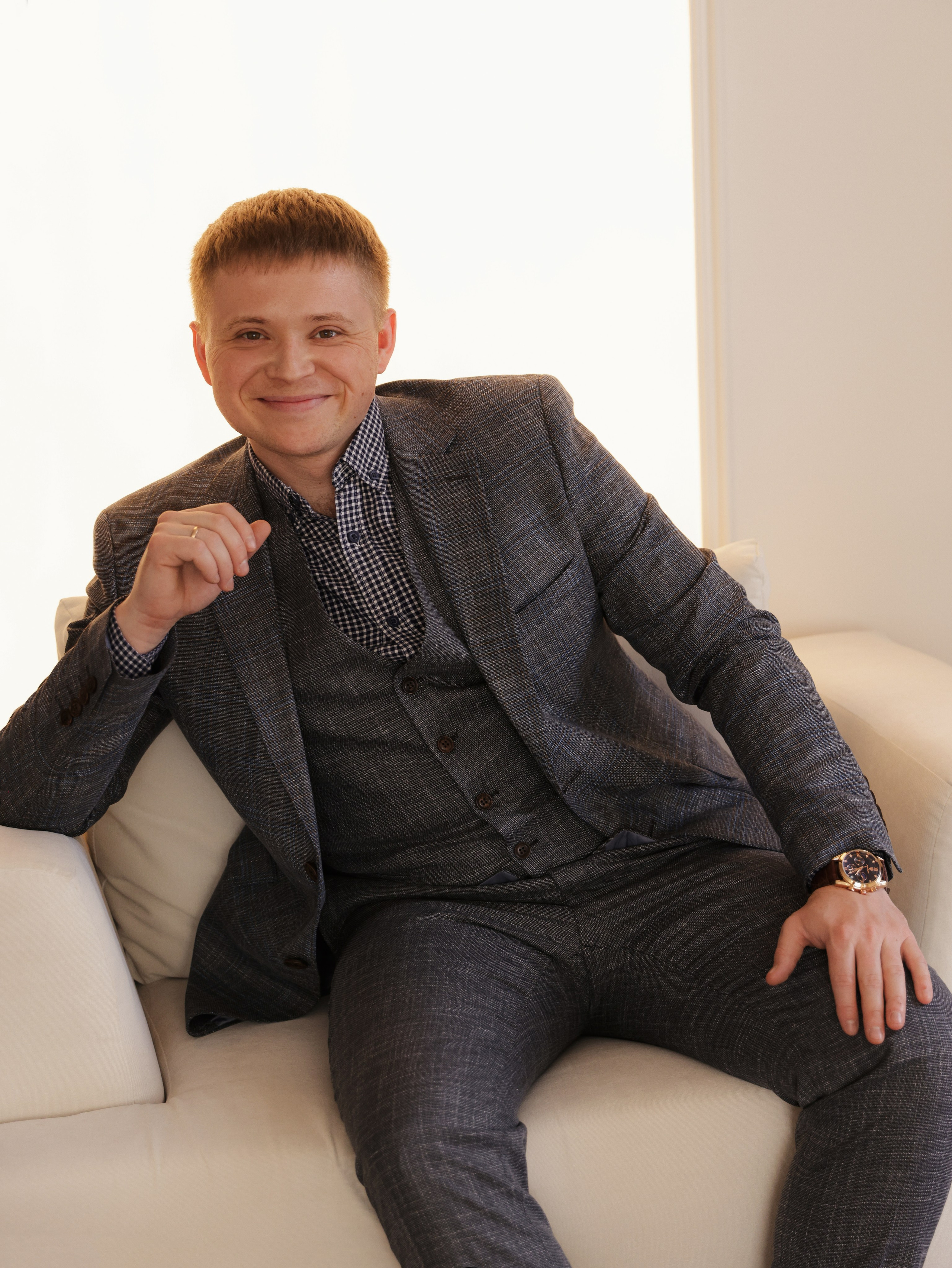 Топ-риэлтор Тюмени Максим. Мультифотограф Динара Ахмедзянова