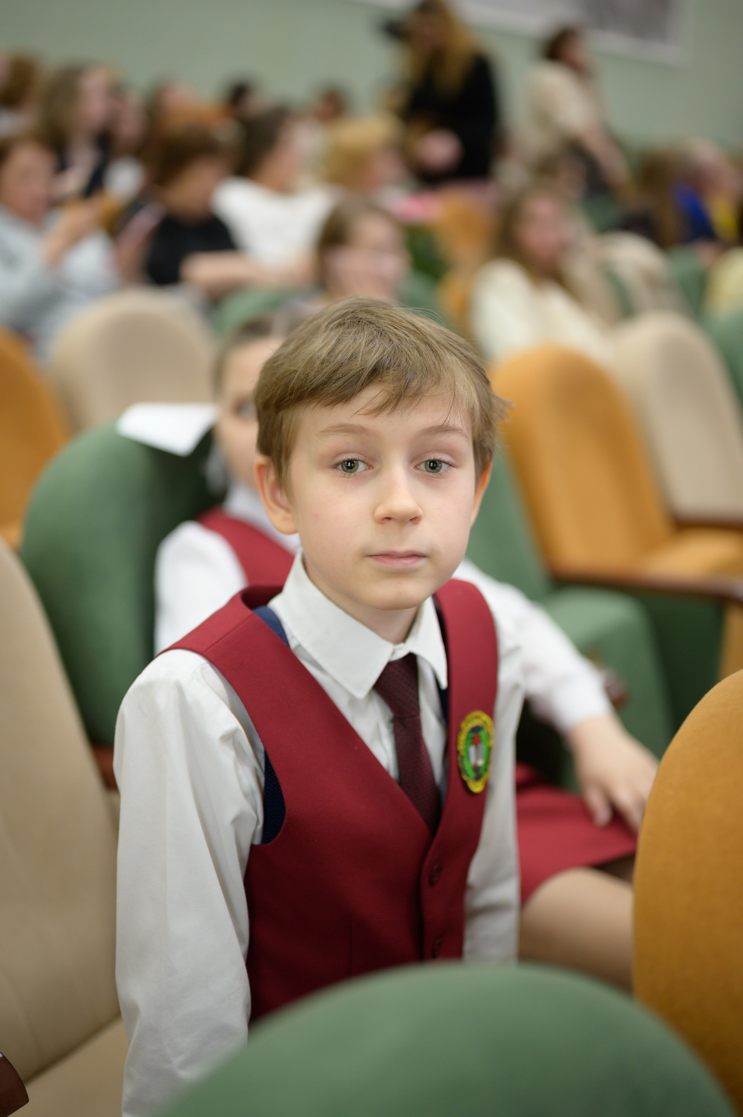 Выпускной 4Б гимназия № 16. Фотограф новорожденных, семейный детский в Тюмени Татьяна Морозова