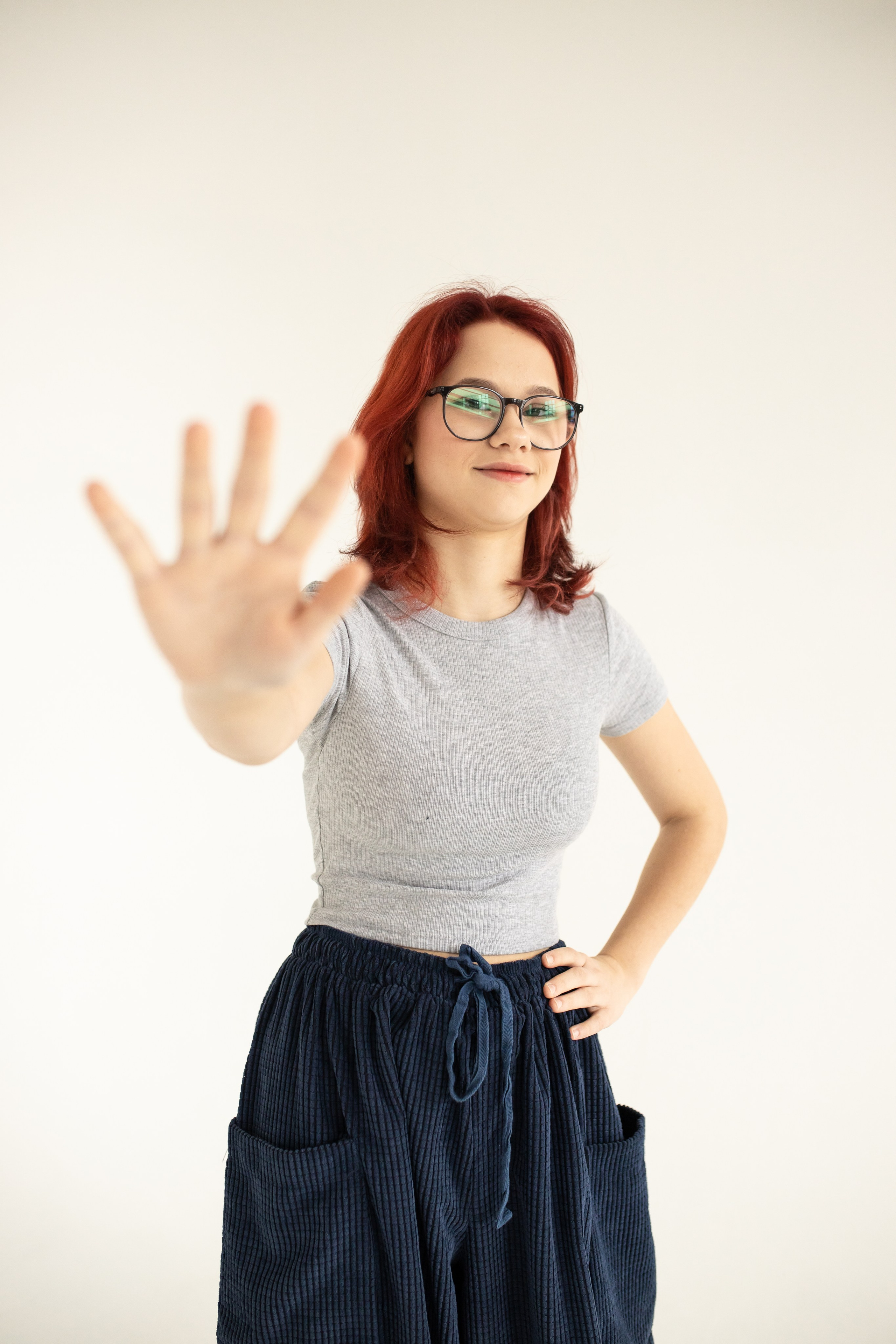 Семейная фотосессия на циклораме с естественным светом. Фотограф в Железнодорожном и Балашихе