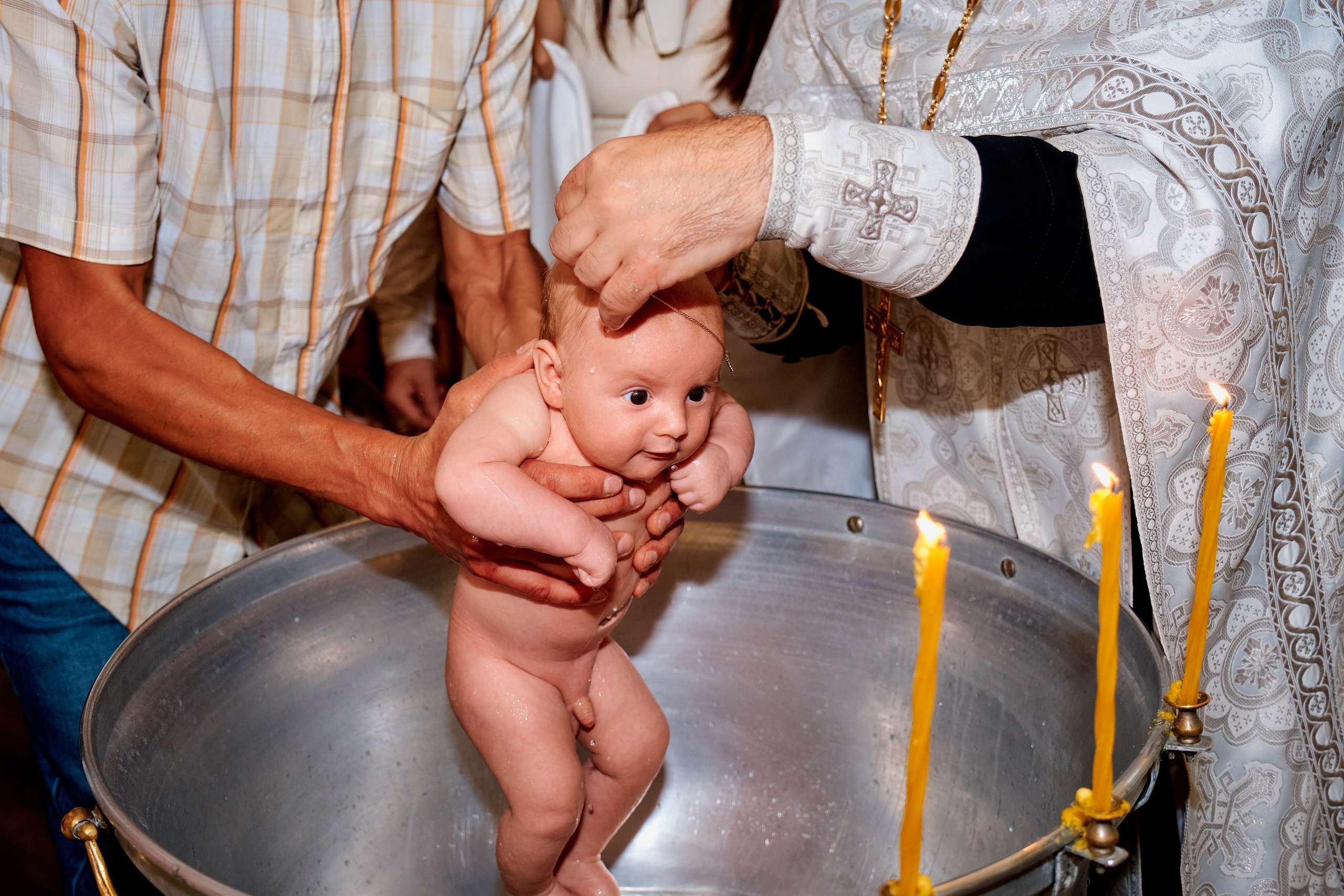 Крестины Григория. Храм святителя Николая Чудотворца. Фотограф Таганрог Анна Трайжон