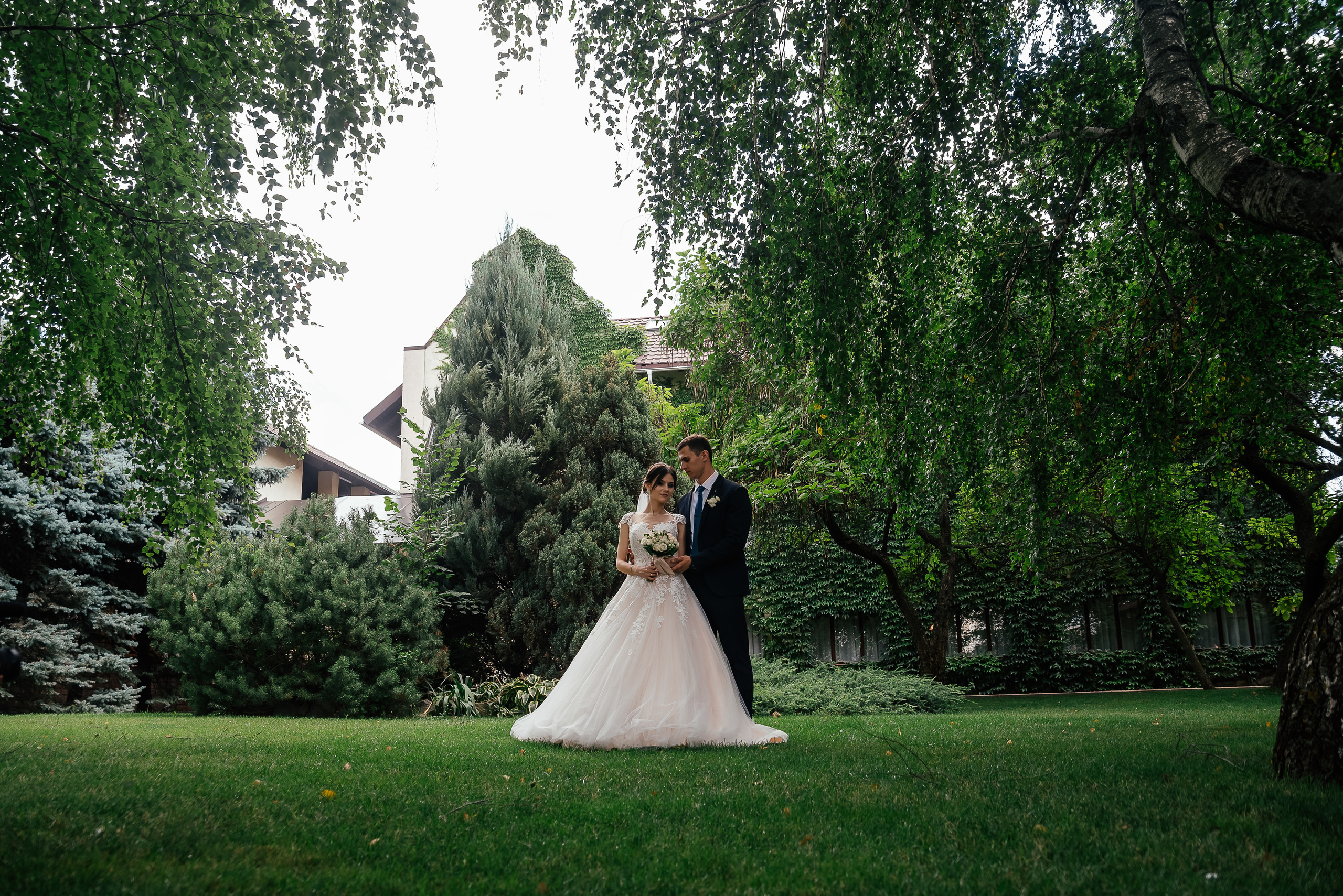Парк отель «Высокий берег». Свадебный фотограф в Ростове Александра Груздева
